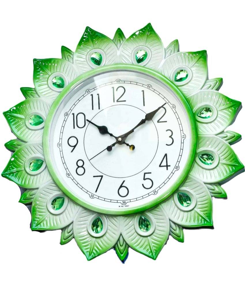 Sigaram - Assymetric Analog Wall Clock Sigaram - Assymetric Analog Wall Clock