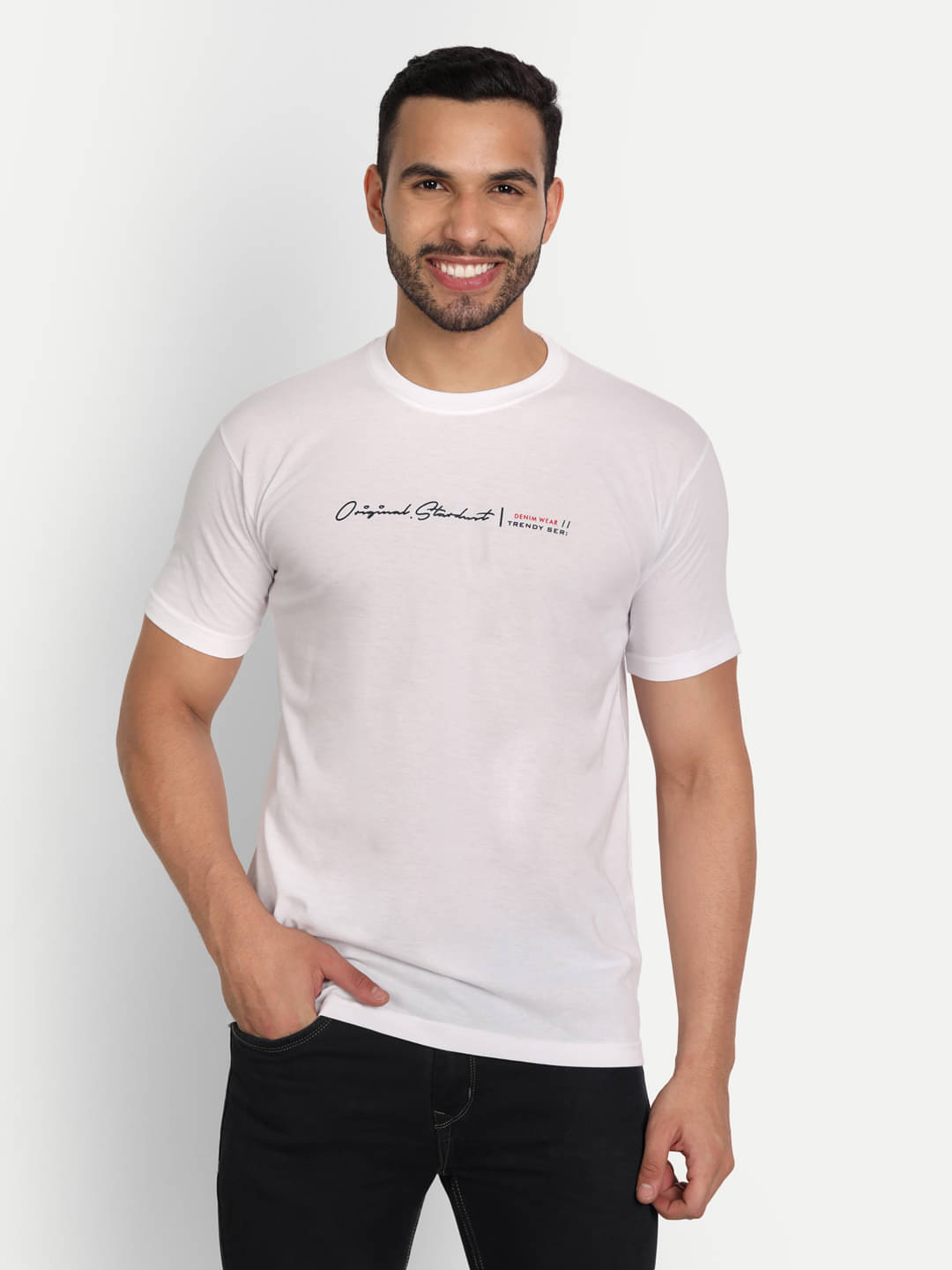 Zeffit Pack of 1 Cotton Blend Regular Fit Men's T-Shirt ( White ) Zeffit Pack of 1 Cotton Blend Regular Fit Men's T-Shirt ( White )