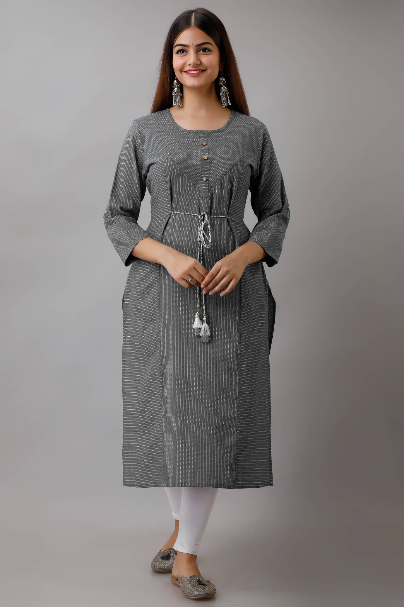     			Frionkandy - Grey Cotton Blend Women's Straight Kurti ( Pack of 1 )