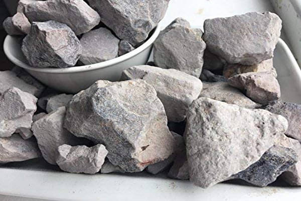     			White Cleaned Kaolin Clay Chunks - 100 Grams