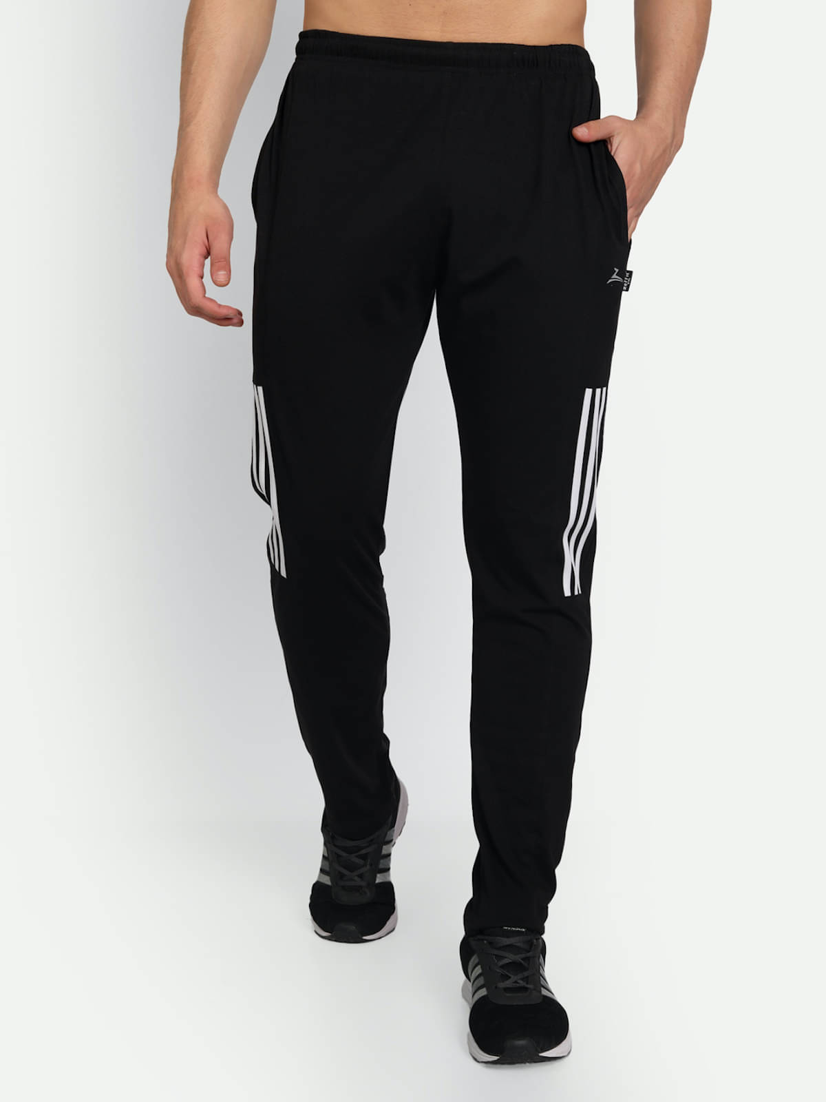     			Zeffit - Black Cotton Blend Men's Trackpants ( Pack of 1 )