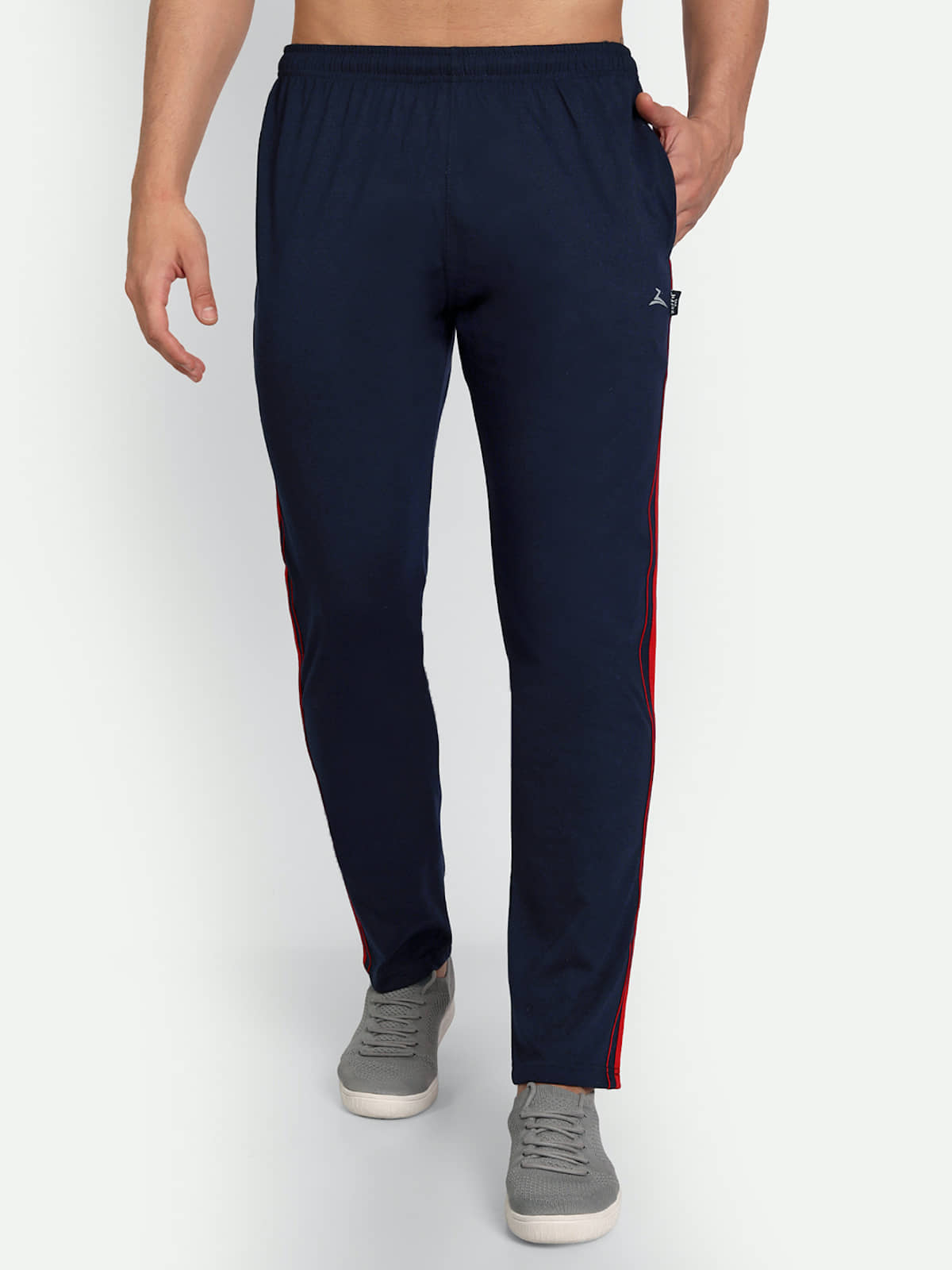 Zeffit - Black Cotton Blend Men's Trackpants ( Pack of 1 ) - Track Pants | Buy online on ZillyBuy