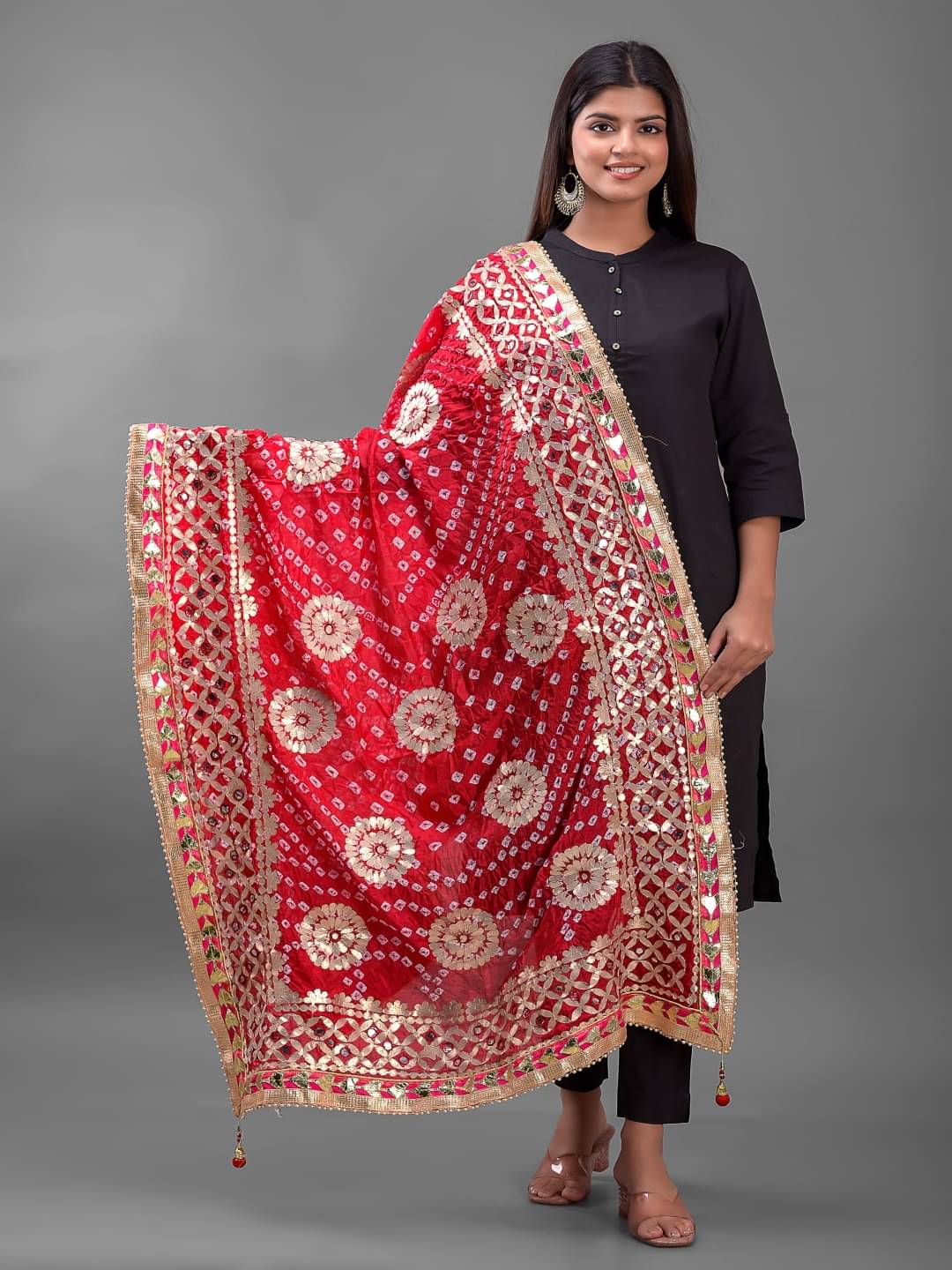 Apratim - Red Silk Women's Dupatta - ( Pack of 1 )     			Apratim - Red Silk Women's Dupatta - ( Pack of 1 )