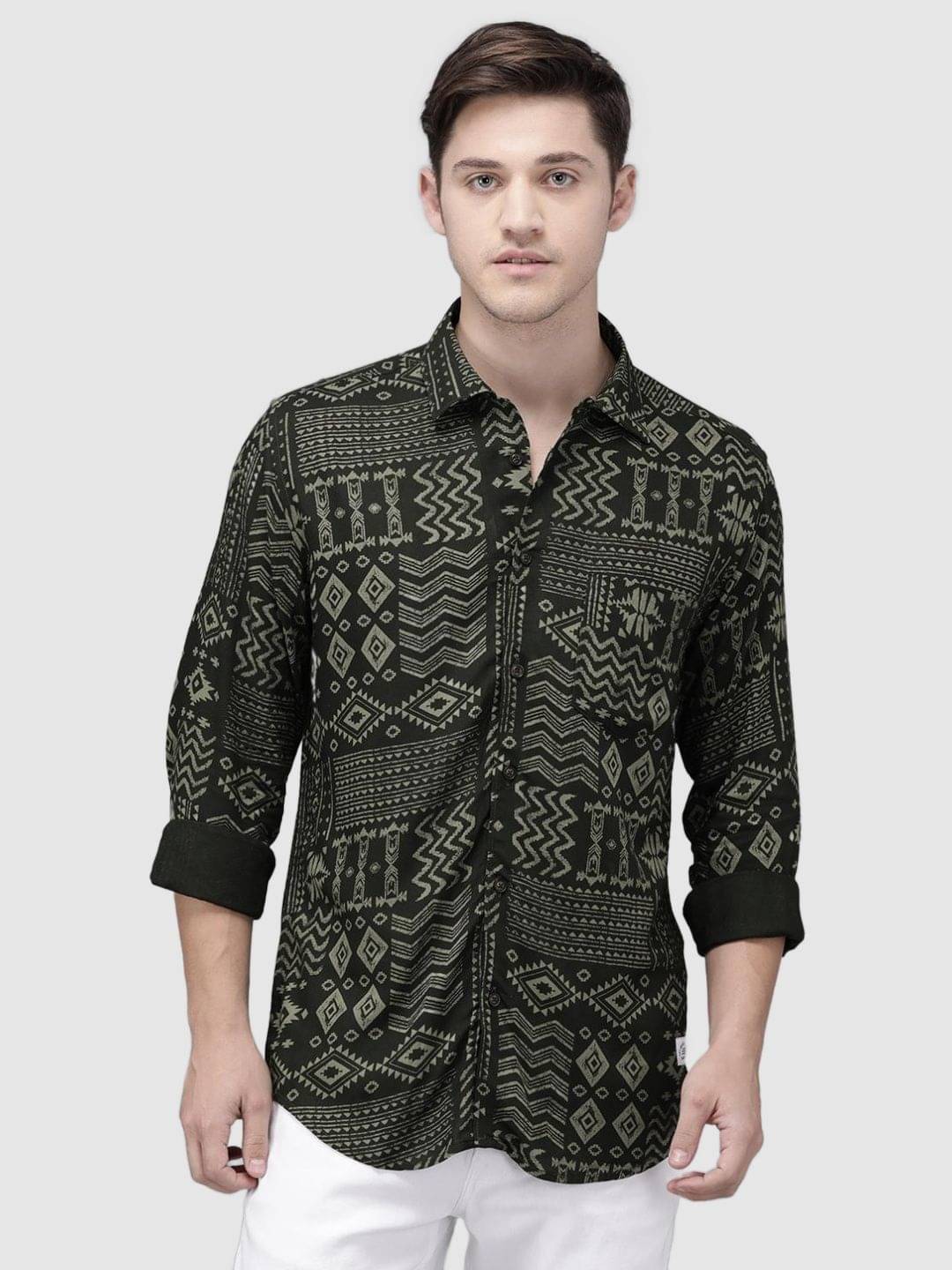     			Bene Kleed Men Green Slim Fit Printed Casual Shirt