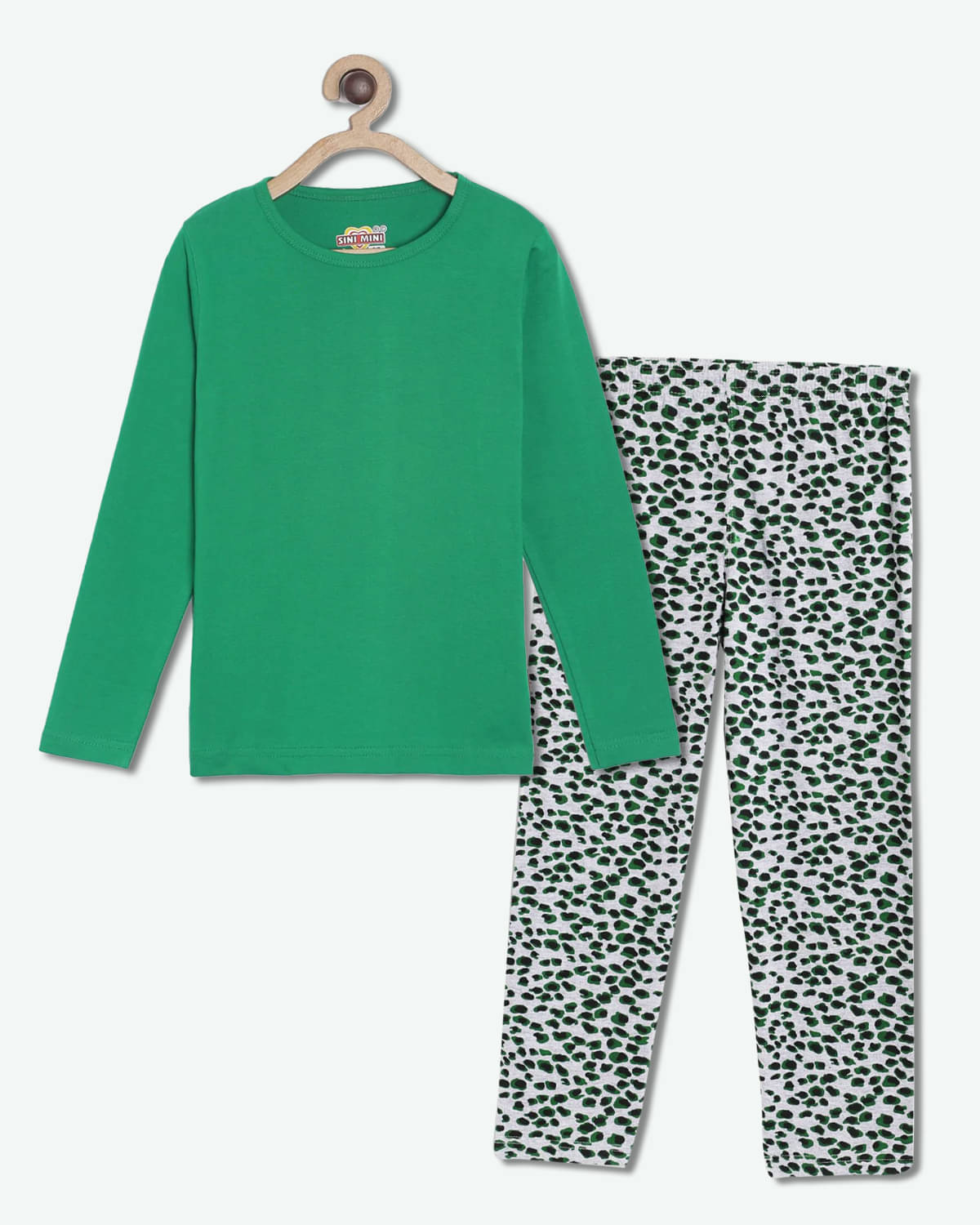     			Sini Mini Pack of 1 Girls Cotton Top With Pants ( Light Green )