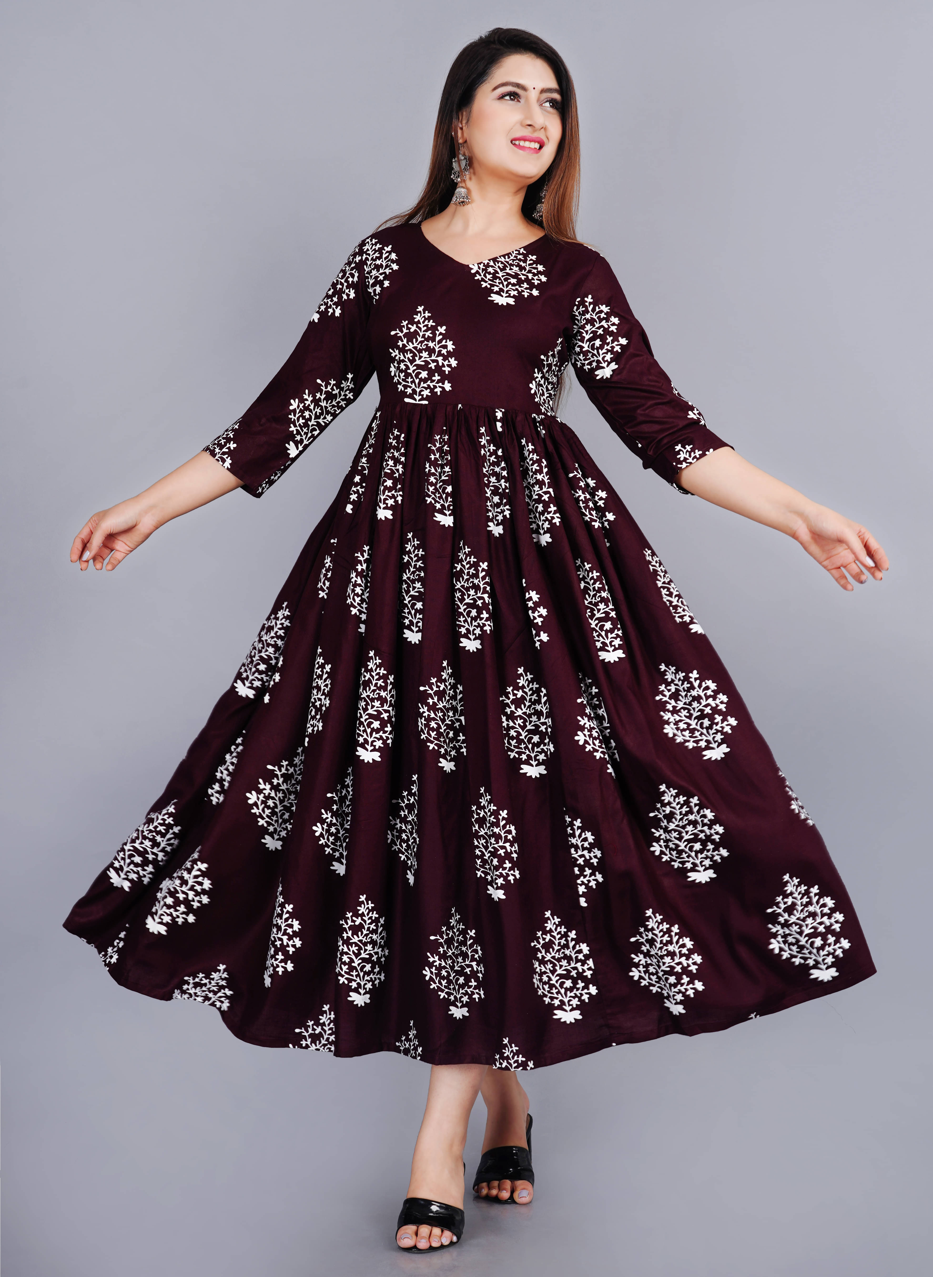 Aurelisa - Wine Rayon Women's Anarkali Kurti ( Pack of 1 ) Aurelisa - Wine Rayon Women's Anarkali Kurti ( Pack of 1 )