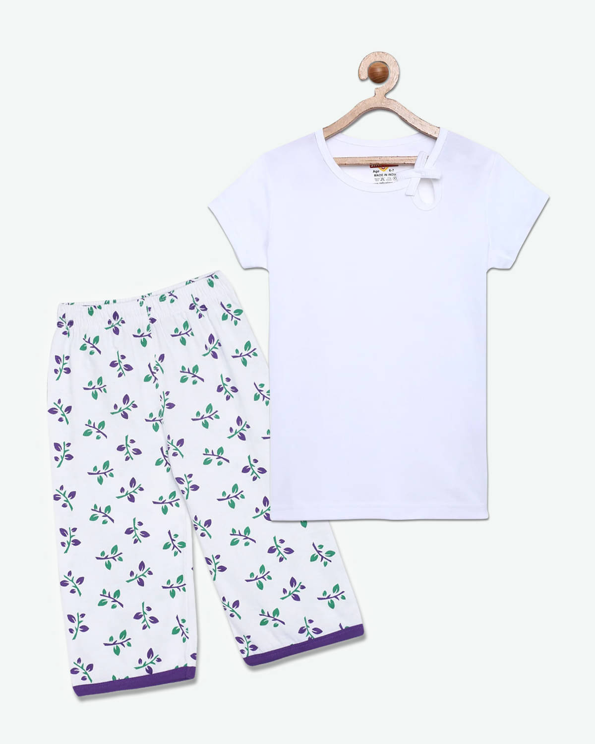     			Sini Mini Pack of 1 Girls Cotton Top With Capris ( White )