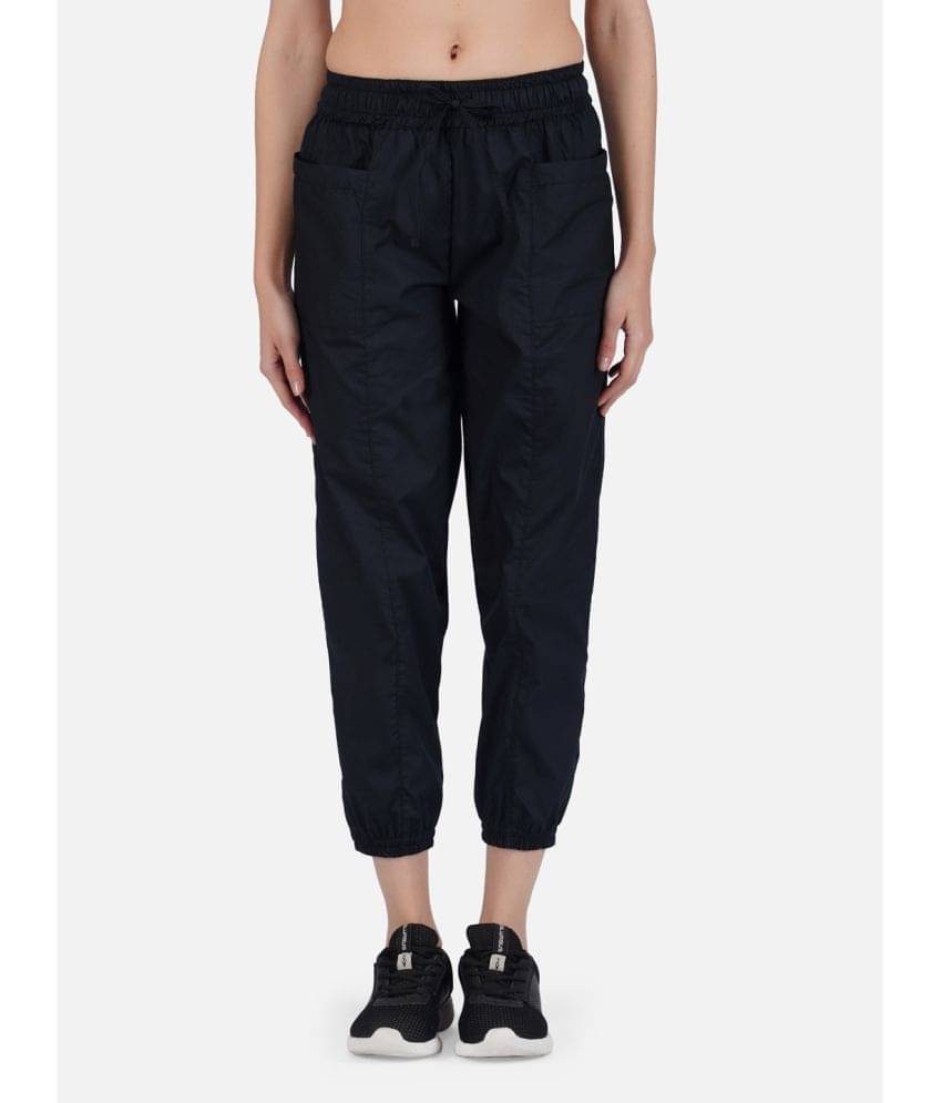     			fabcoast - Black Cotton Regular Women's Joggers ( Pack of 1 )