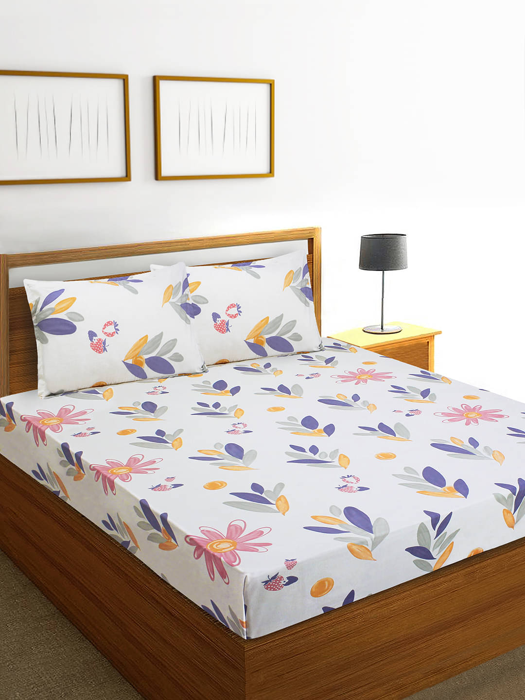     			Home Candy Microfiber Floral Printed Double Bedsheet with 2 Pillow Covers - White