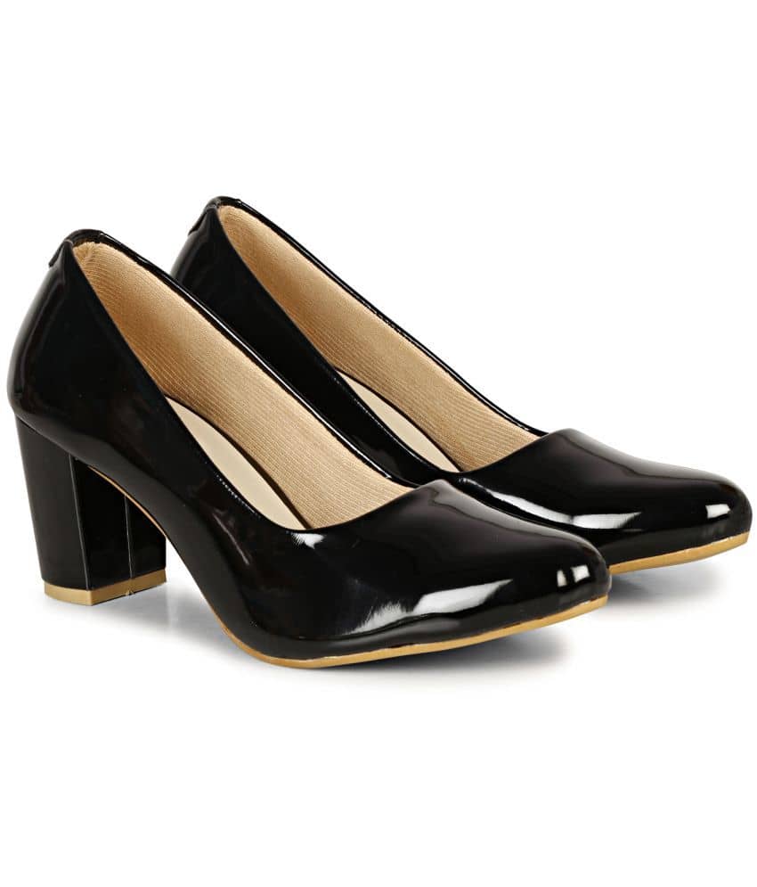 Commander - Black Women's Pumps Heels - Heels | Buy online on ZillyBuy