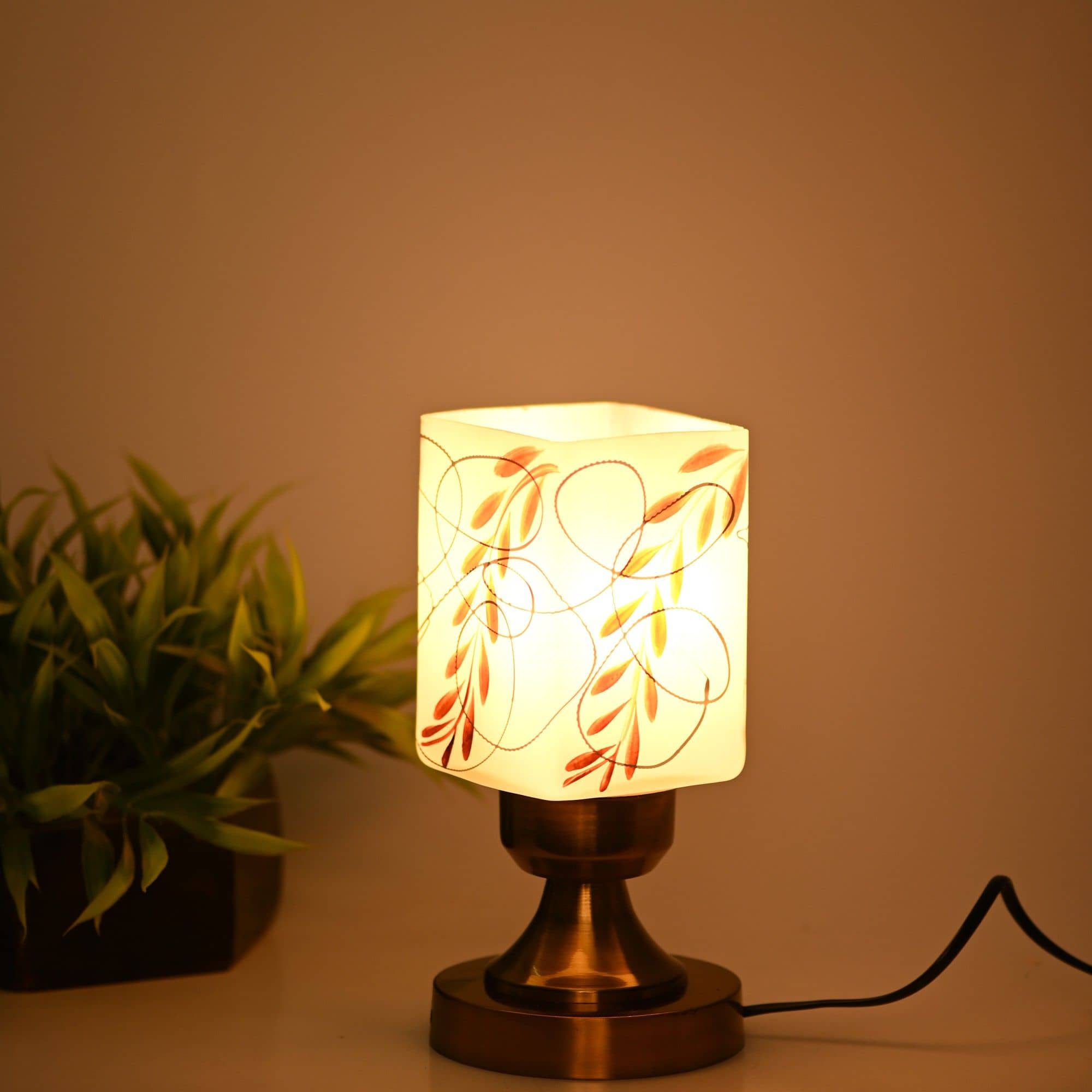 Somil - Multicolor Decorative Table Lamp ( Pack of 1 )