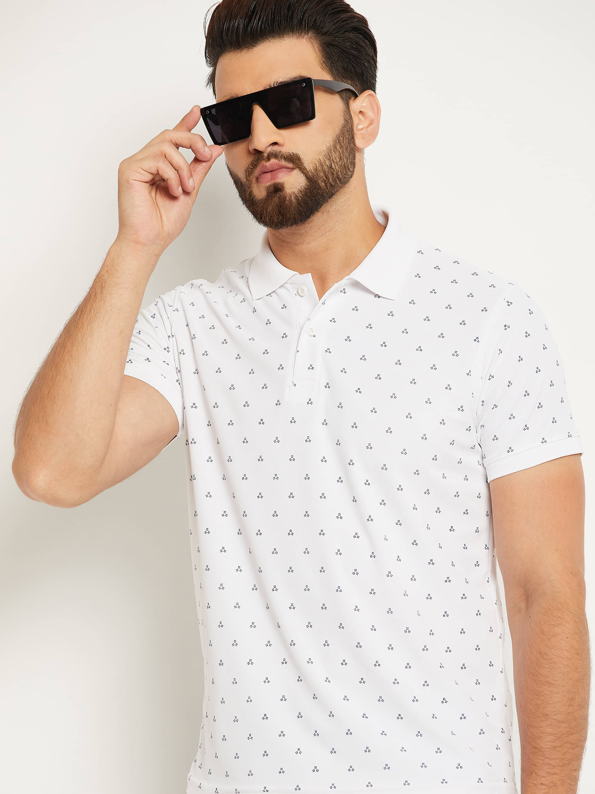 OGEN Pack of 1 Cotton Blend Regular Fit Printed Half Sleeves Men's Polo T Shirt ( White )