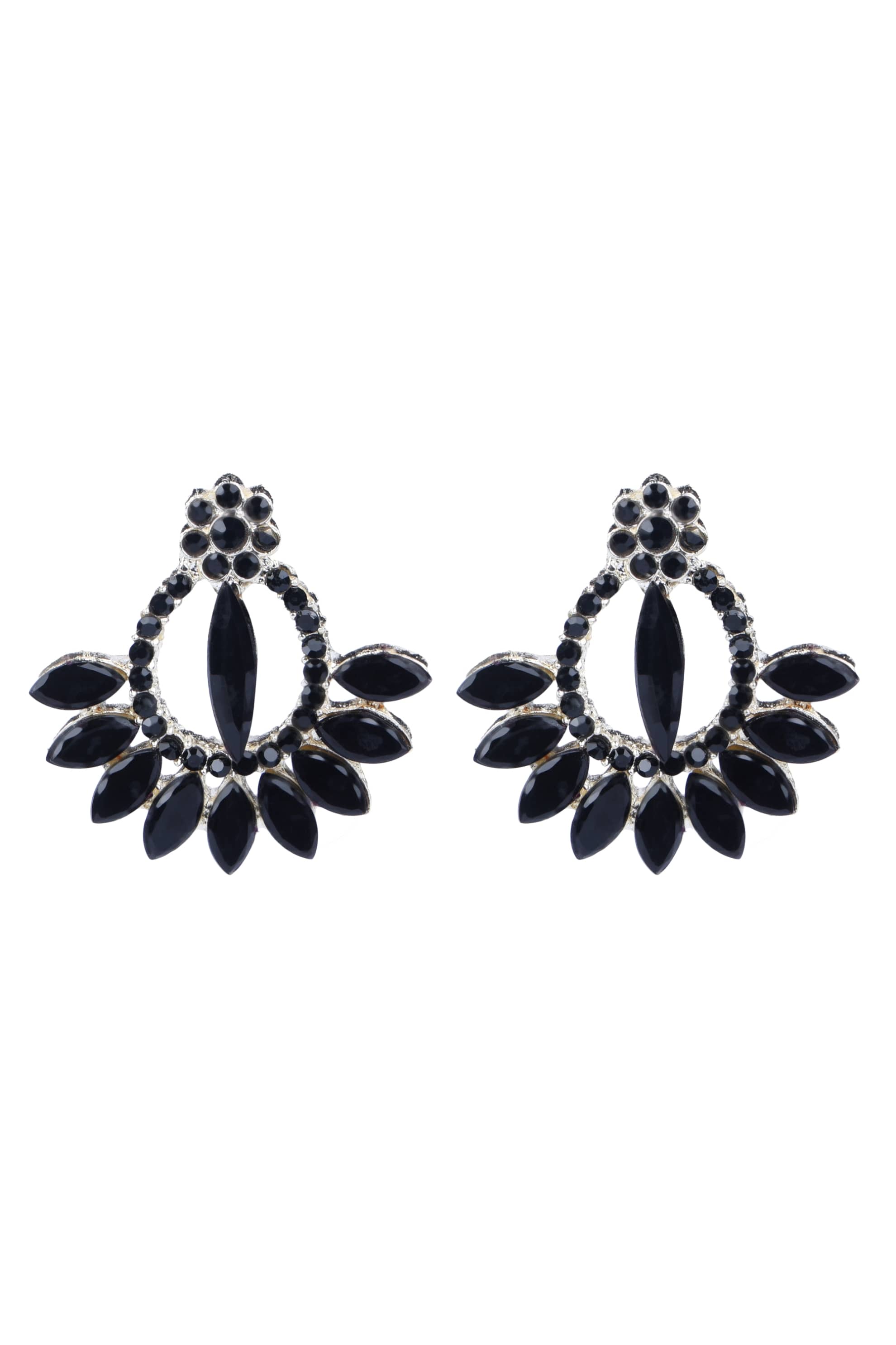 PUJVI - Black Hoops Earrings ( Pack of 1 ) - Earrings | Buy online on ZillyBuy