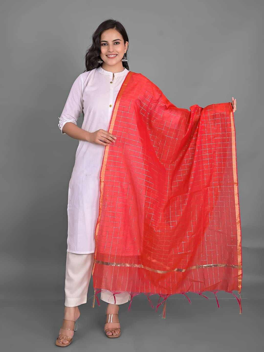 Apratim - Red Chanderi Women's Dupatta - ( Pack of 1 )     			Apratim - Red Chanderi Women's Dupatta - ( Pack of 1 )