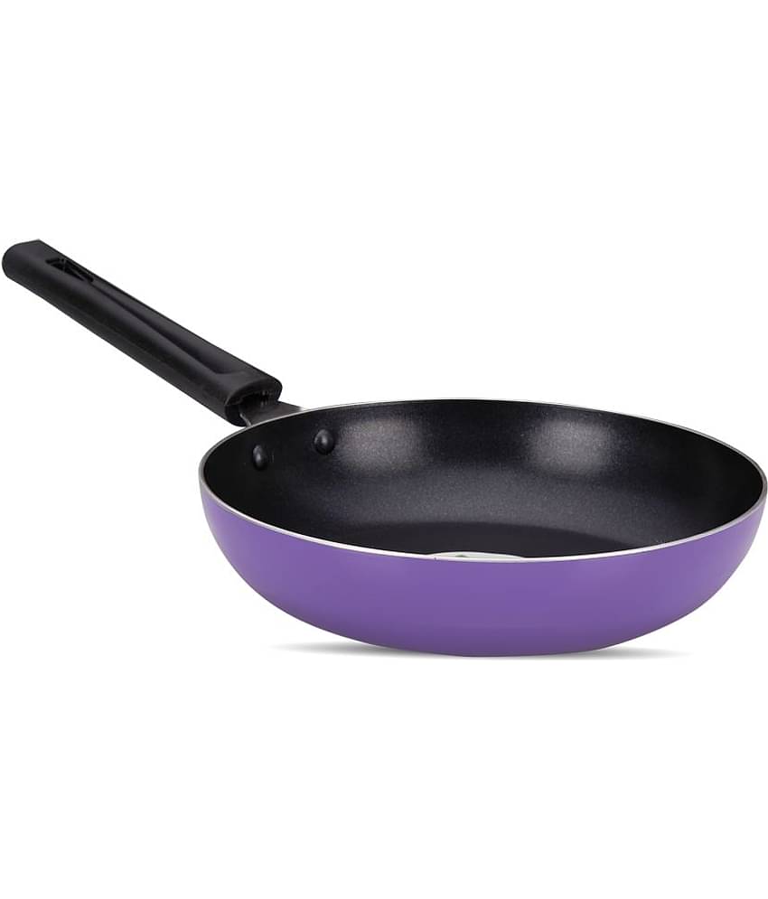 Navrang Cookware - Aluminium Non-Stick Fry Pan 1700 ml ( Pack of 1 )
