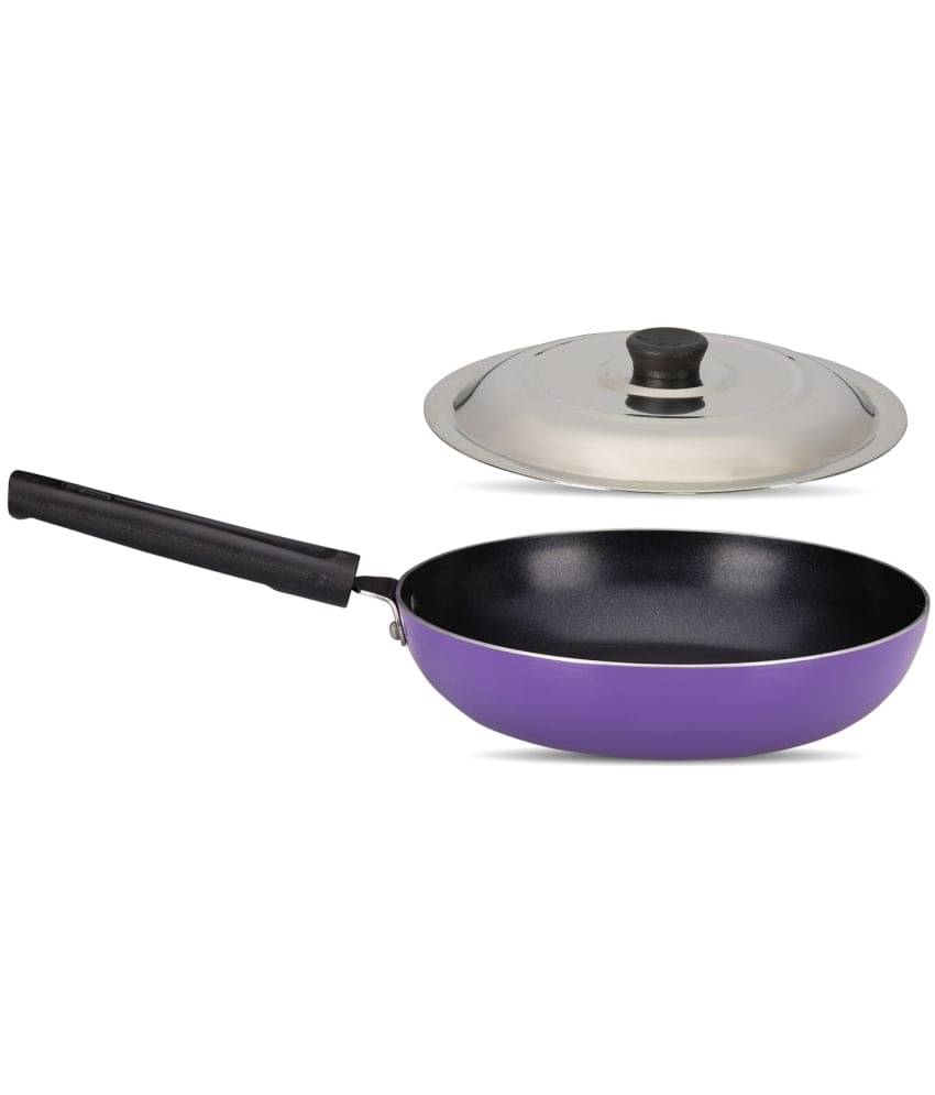     			Navrang Cookware - Aluminium Non-Stick Fry Pan 1200 ml ( Pack of 1 )