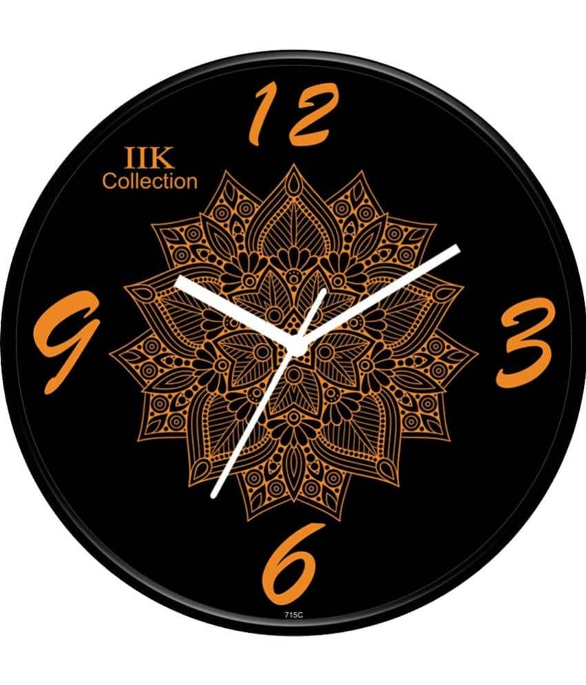 IIK COLLECTION - Circular Analog Wall Clock