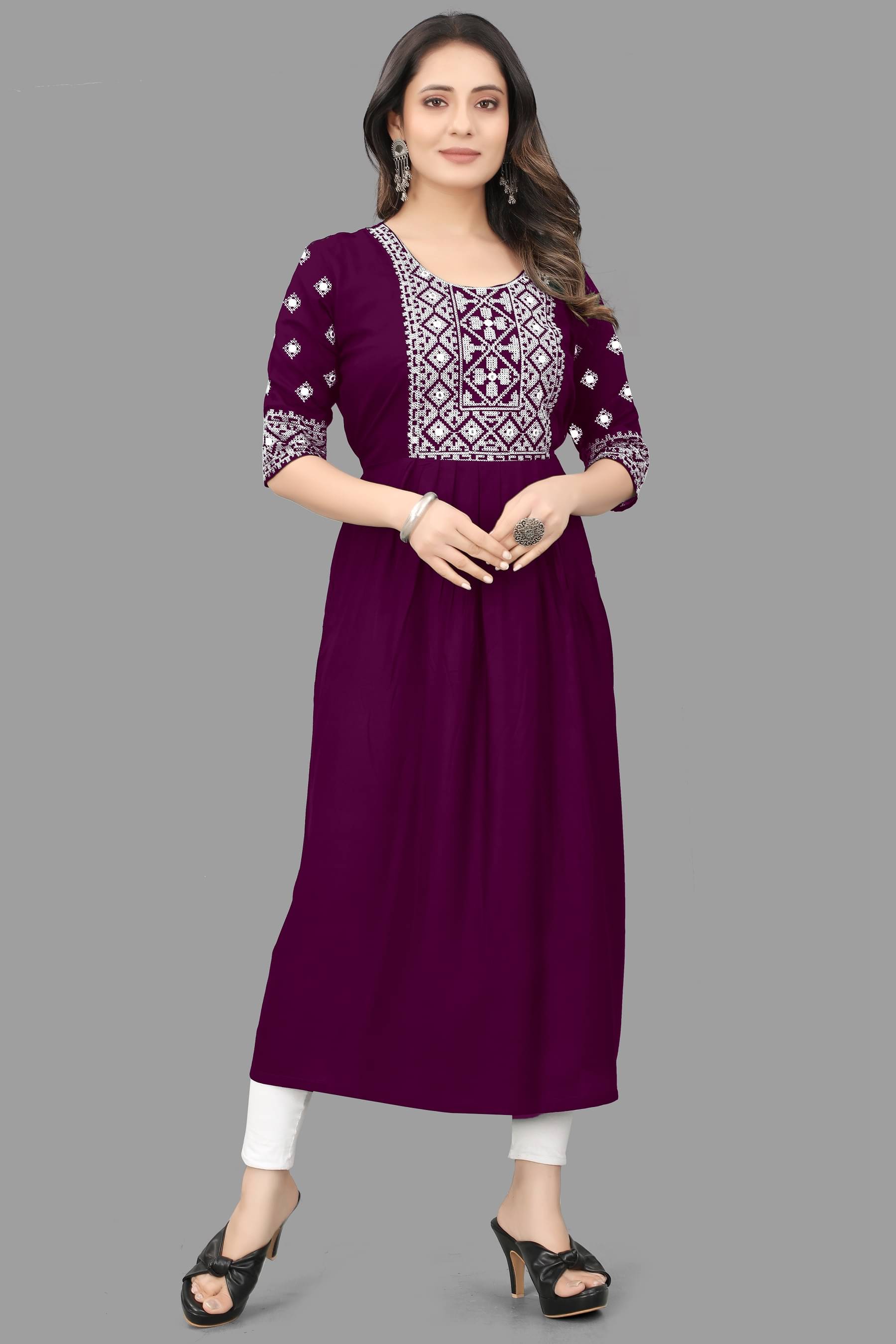     			QPEEZ - Purple Rayon Women's Flared Kurti ( Pack of 1 )