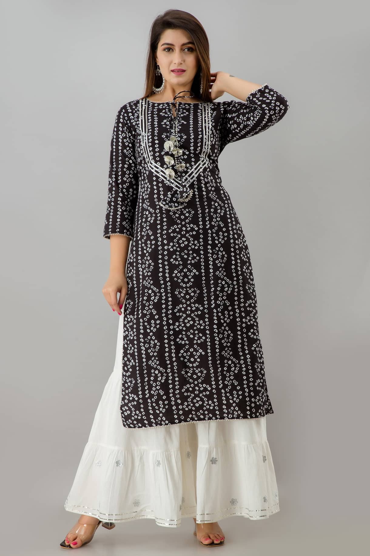 NeshamaKurti - Black Rayon Women's Straight Kurti ( Pack of 1 ) - Kurtis, Tunics | Buy online on ZillyBuy