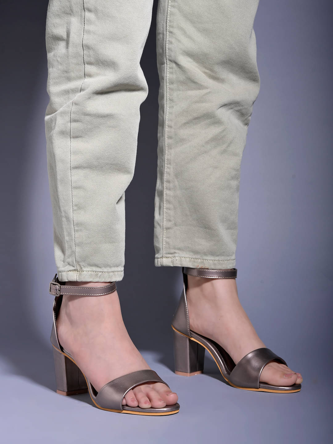     			Shoetopia - Gray Women's Sandal Heels