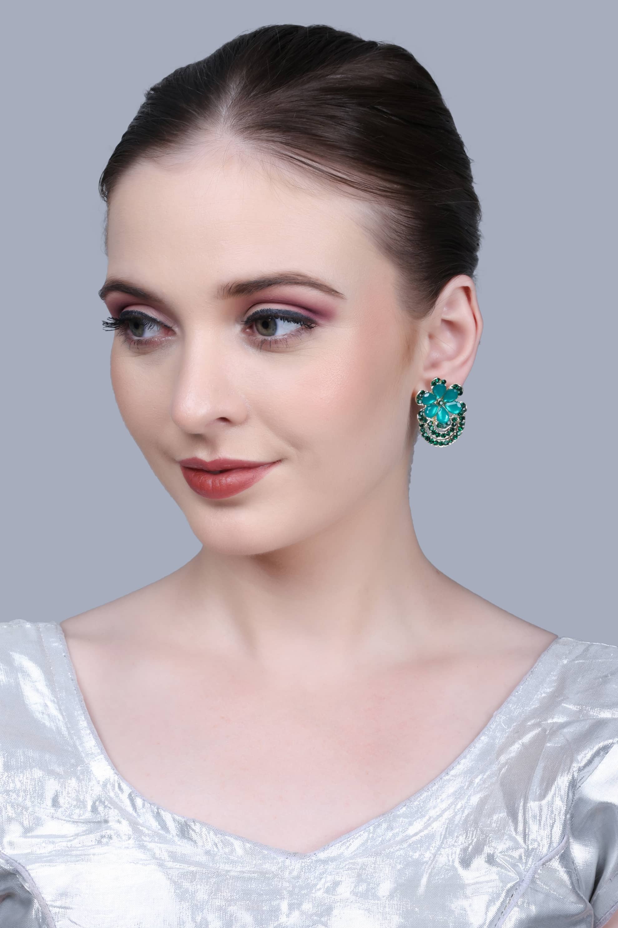 Sunhari Jewels Green Hoops Earrings ( Pack of 1 ) - Earrings | Buy online on ZillyBuy