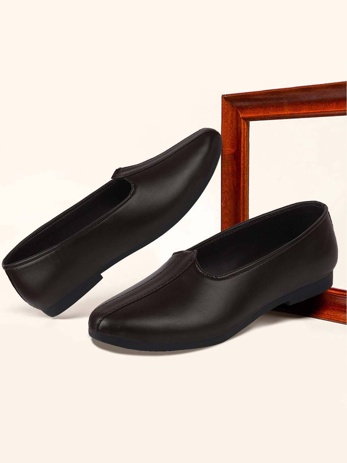     			Fausto - Brown Men's Jutti