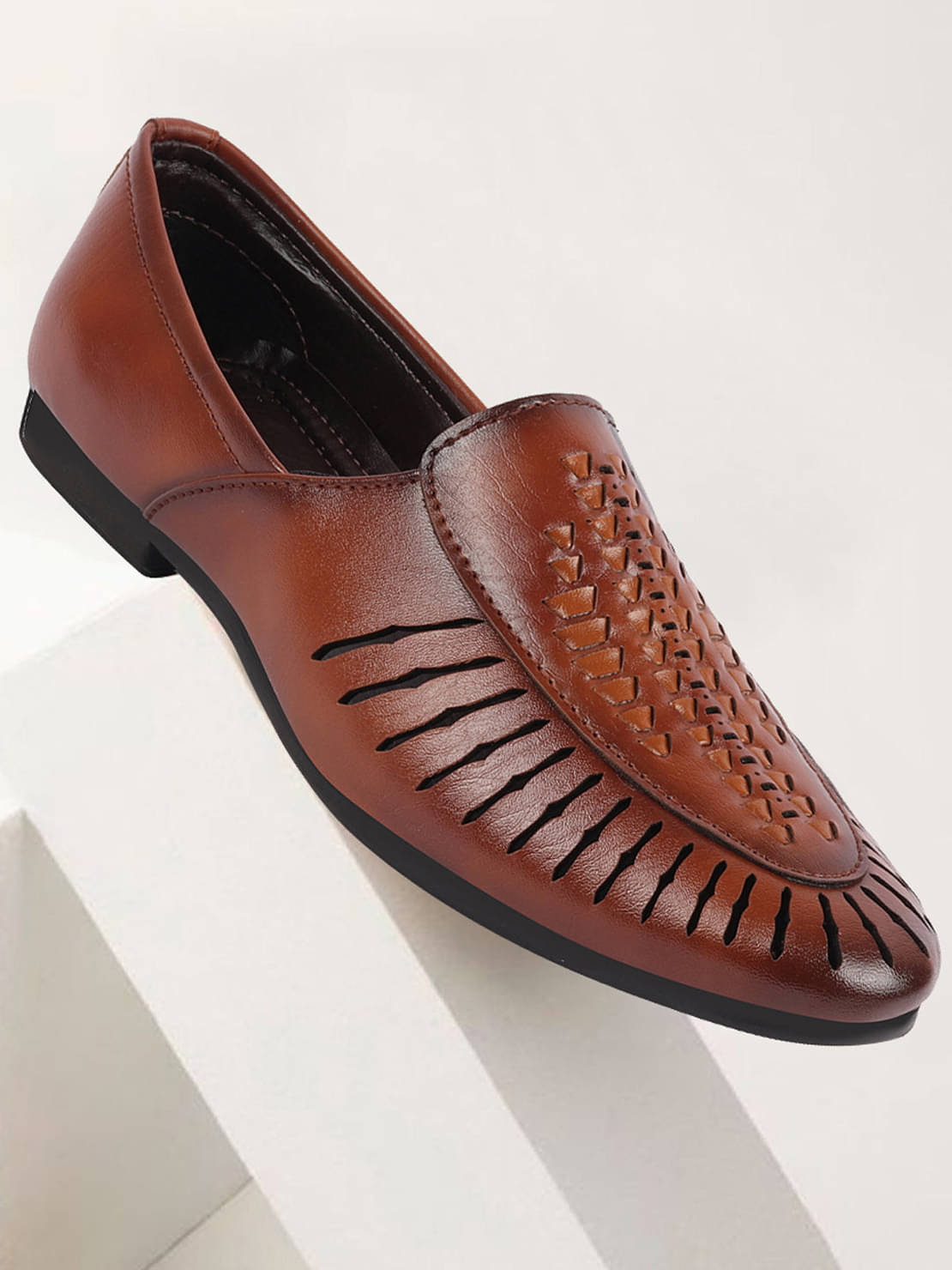     			Fausto - Tan Men's Jutti