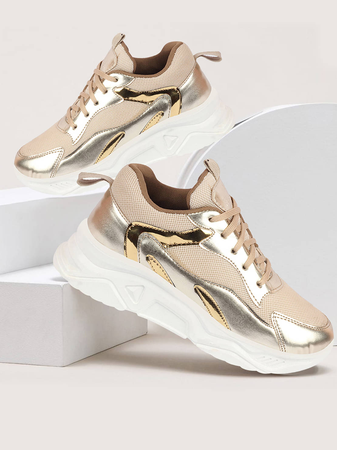     			Fausto - Gold Women's Sneakers