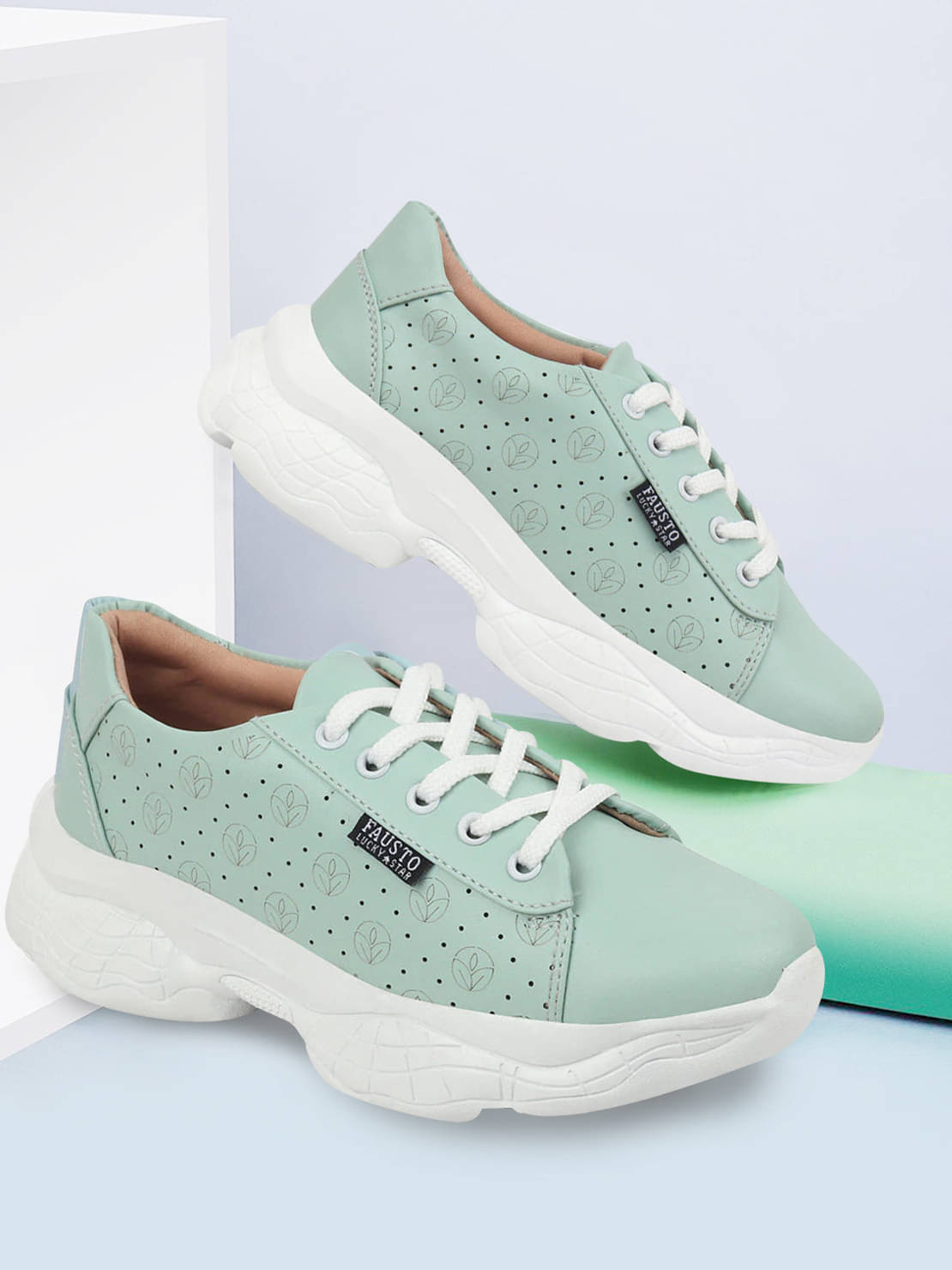     			Fausto - Green Women's Sneakers