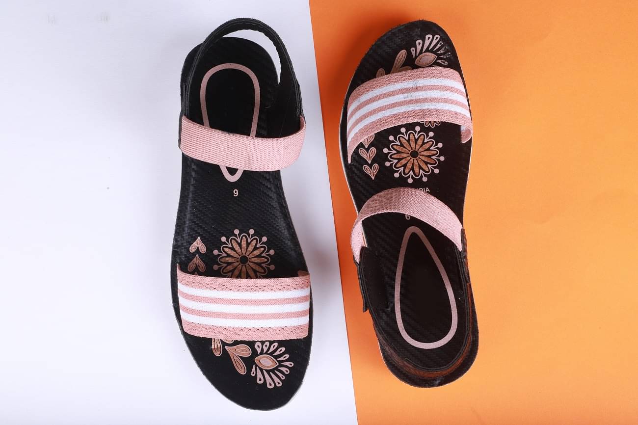     			Fabbmate - Pink Women's Flats