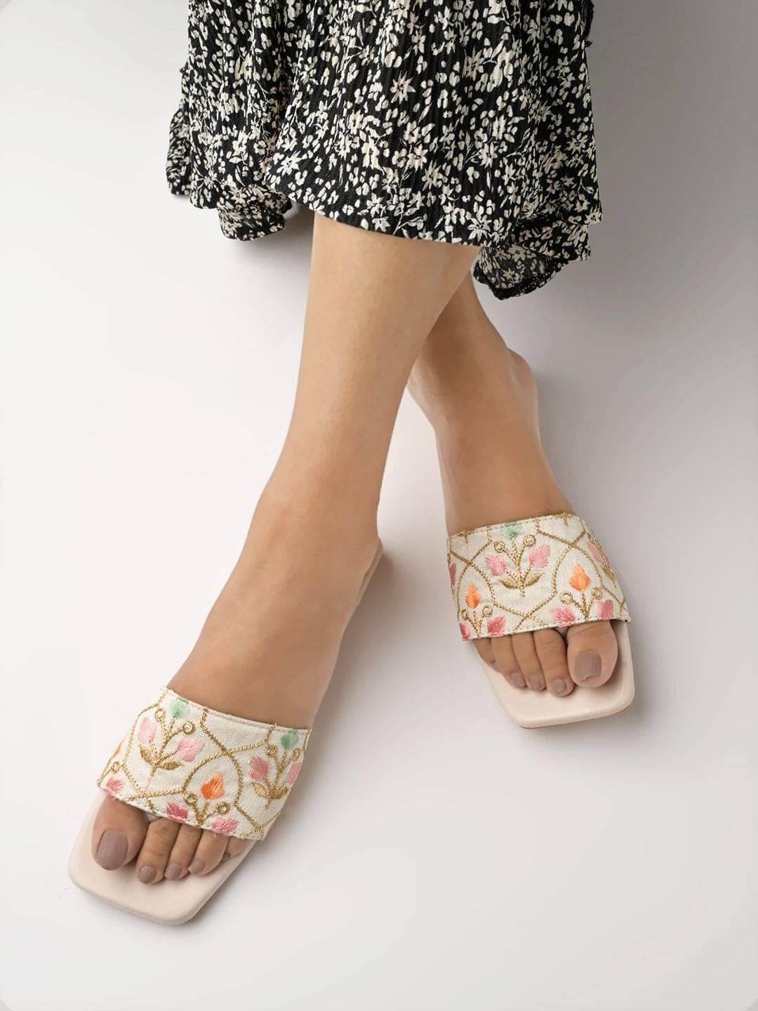     			Shoetopia - Cream Women's Flats