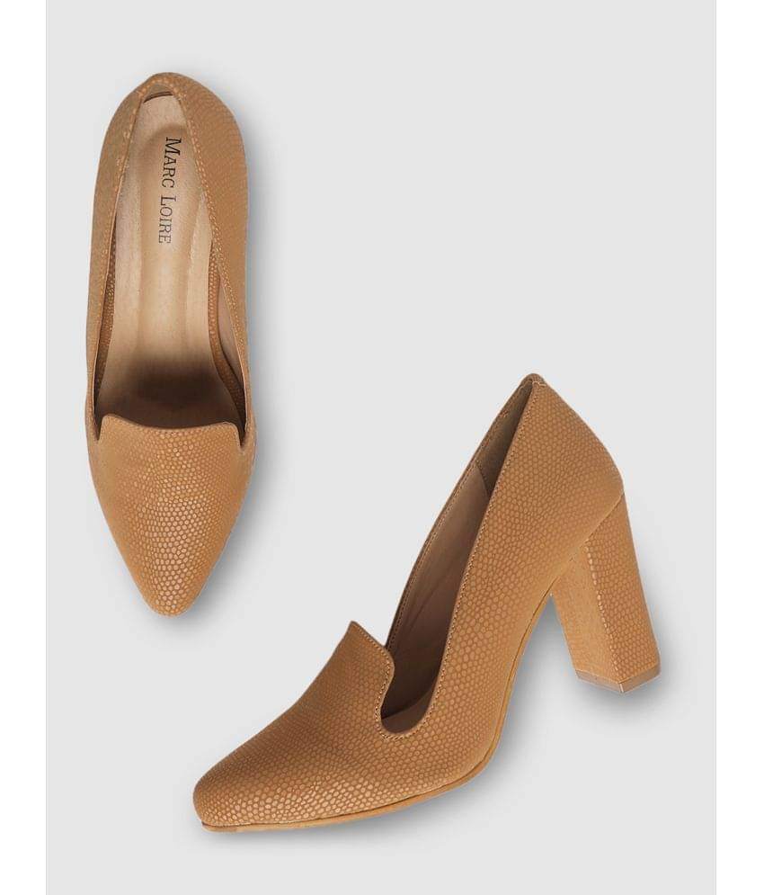     			MARC LOIRE - Beige Women's Pumps Heels