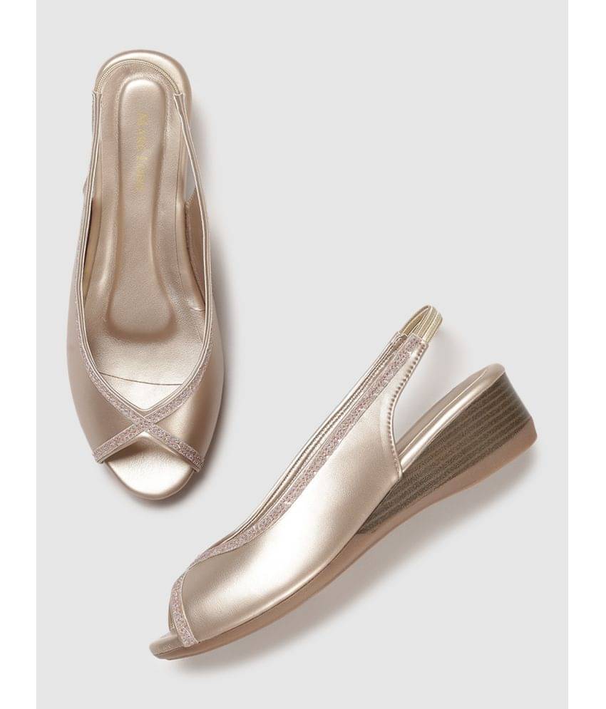 MARC LOIRE - Gold Women's Peep Toes Heels MARC LOIRE - Gold Women's Peep Toes Heels