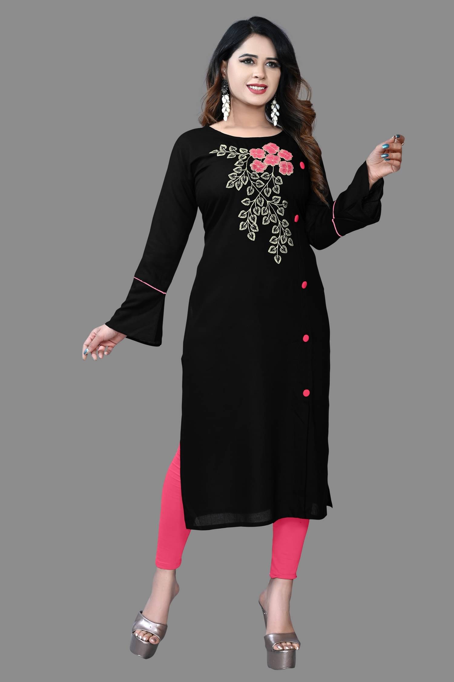 HAYA - Black Rayon Women's Front Slit Kurti ( Pack of 1 )     			HAYA - Black Rayon Women's Front Slit Kurti ( Pack of 1 )