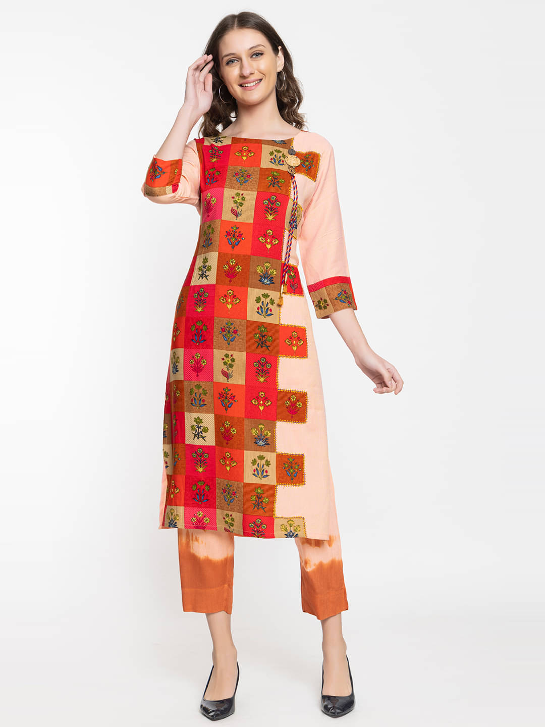     			ELTHIA - Peach Rayon Women's Straight Kurti ( Pack of 1 )