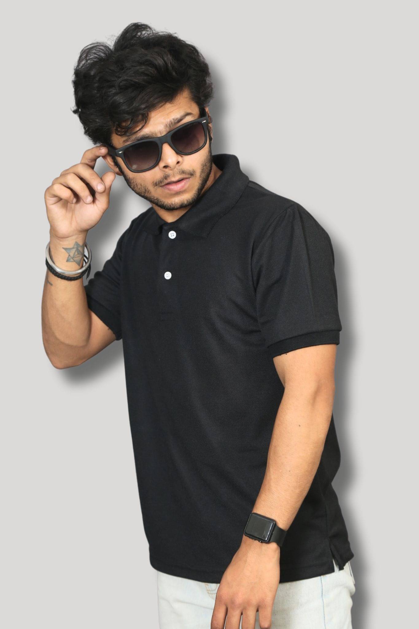     			Forbro Pack of 1 Cotton Blend Regular Fit Solid Half Sleeves Men's Polo T Shirt ( Black )