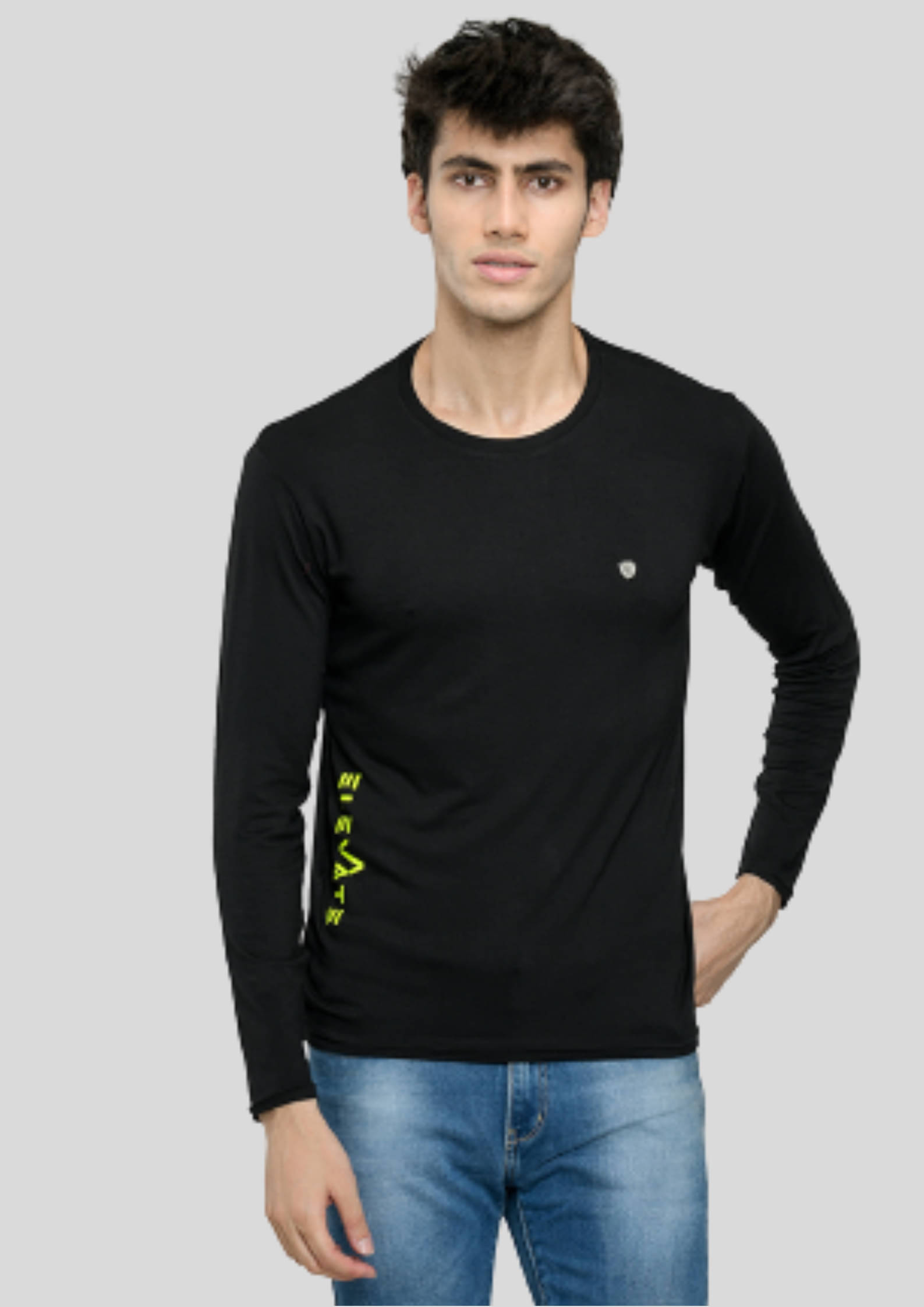 LEEBONEE Pack of 1 Cotton Blend Regular Fit Men's T-Shirt ( Black )     			LEEBONEE Pack of 1 Cotton Blend Regular Fit Men's T-Shirt ( Black )