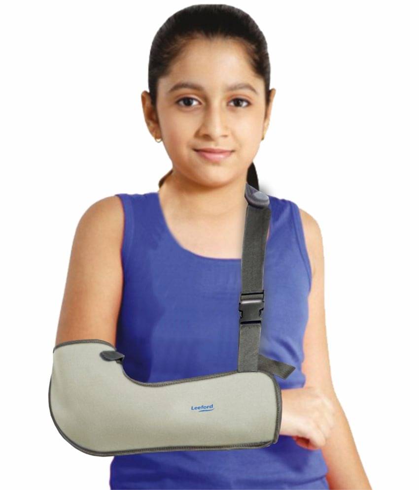     			Leeford Kids Arm Sling Pouch for Shoulder & Arm Support, Adjustable Hand Fracture Support Belt (Pack of 1)