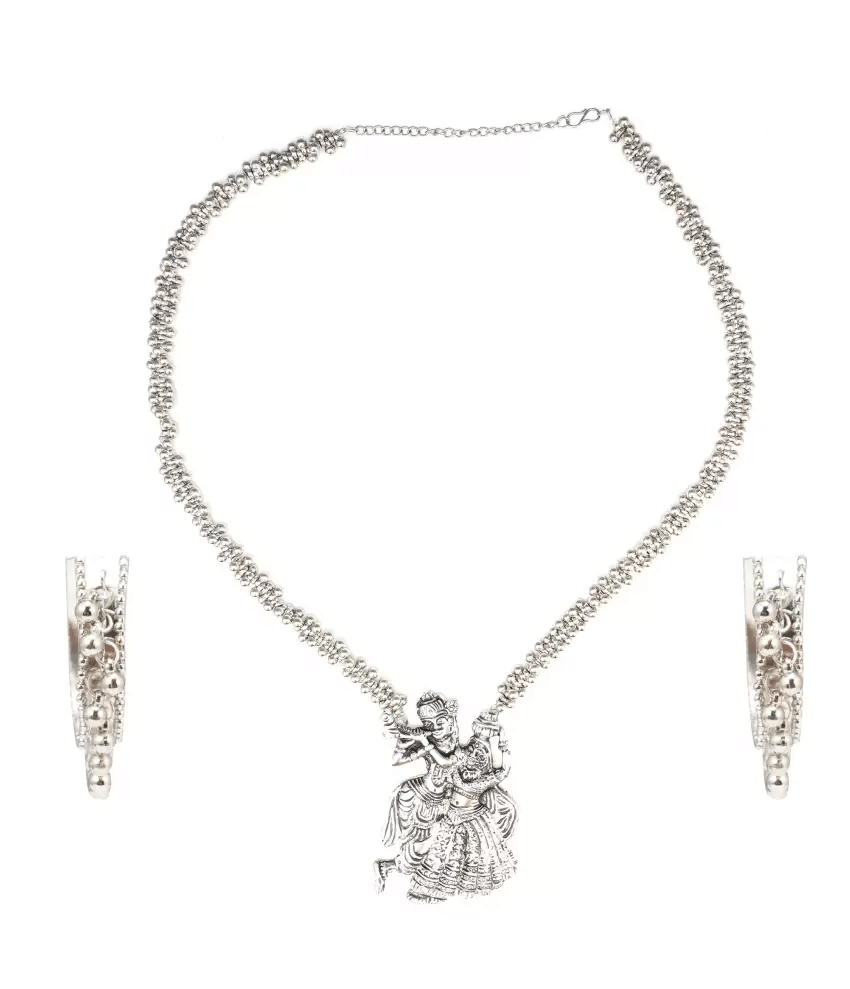 PUJVI - Silver Alloy Necklace Set ( Pack of 1 )