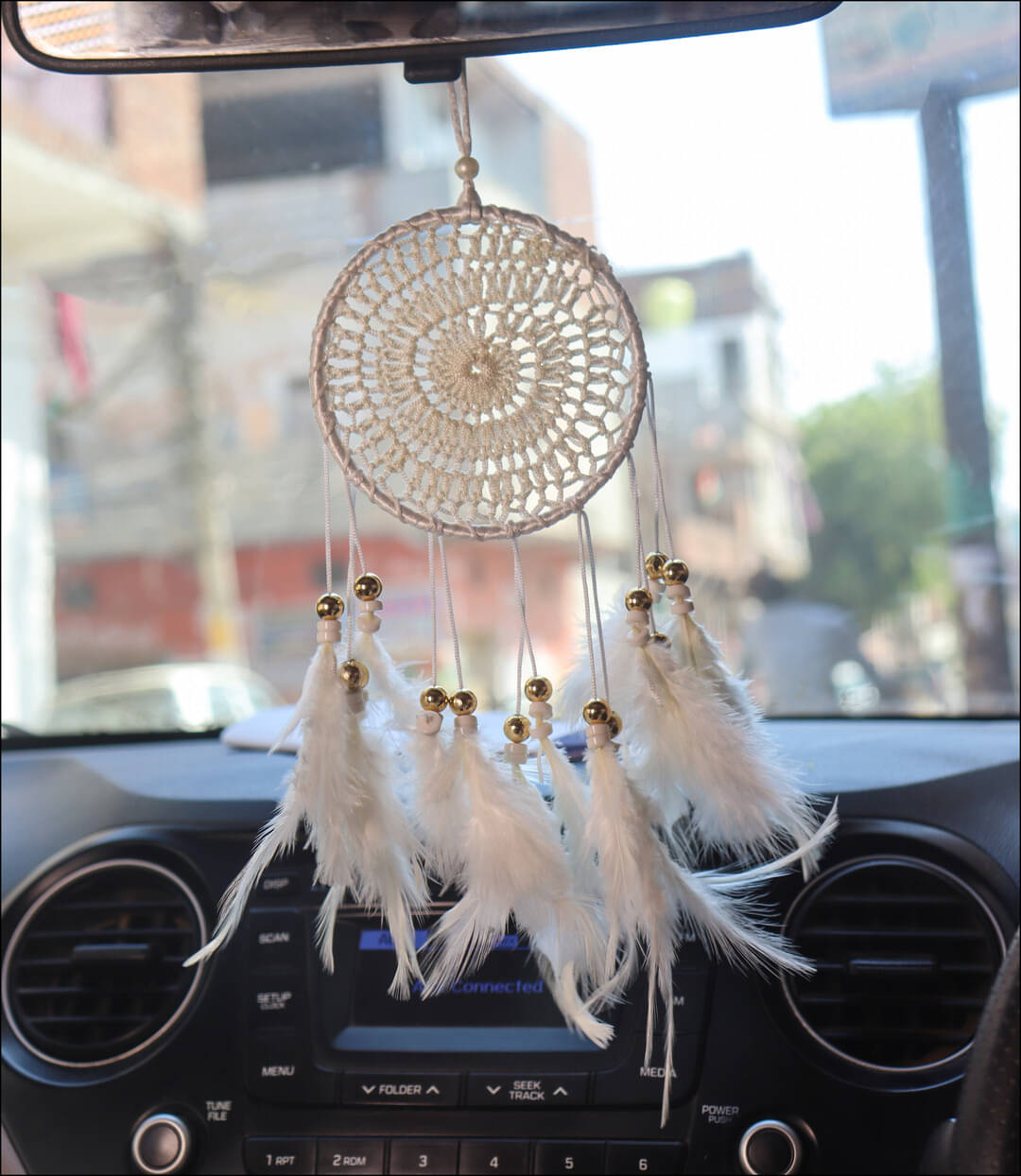     			Zimka - White Feather Dream Catcher - Pack of 1 ( 37 X 10 cms )