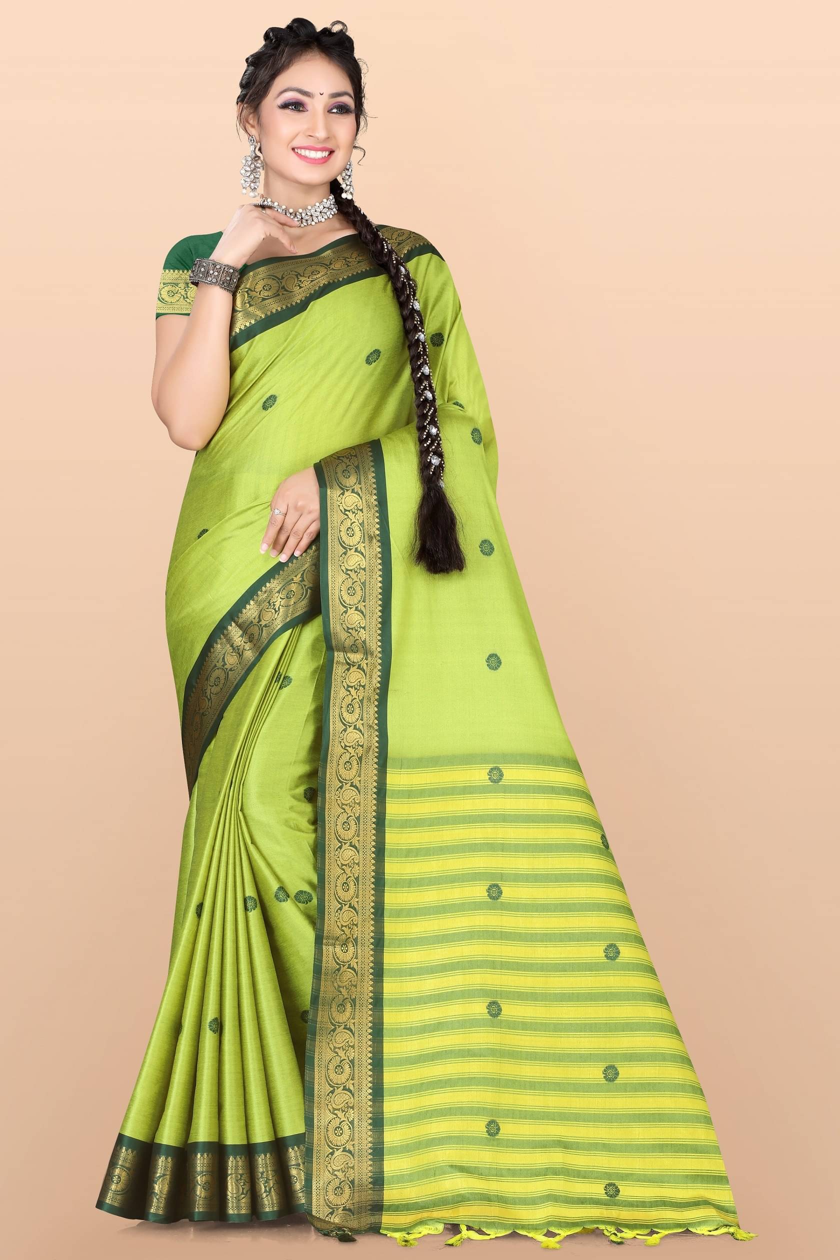     			LEELAVATI Silk Embellished Saree With Unstitched Blouse Piece ( Light Green )