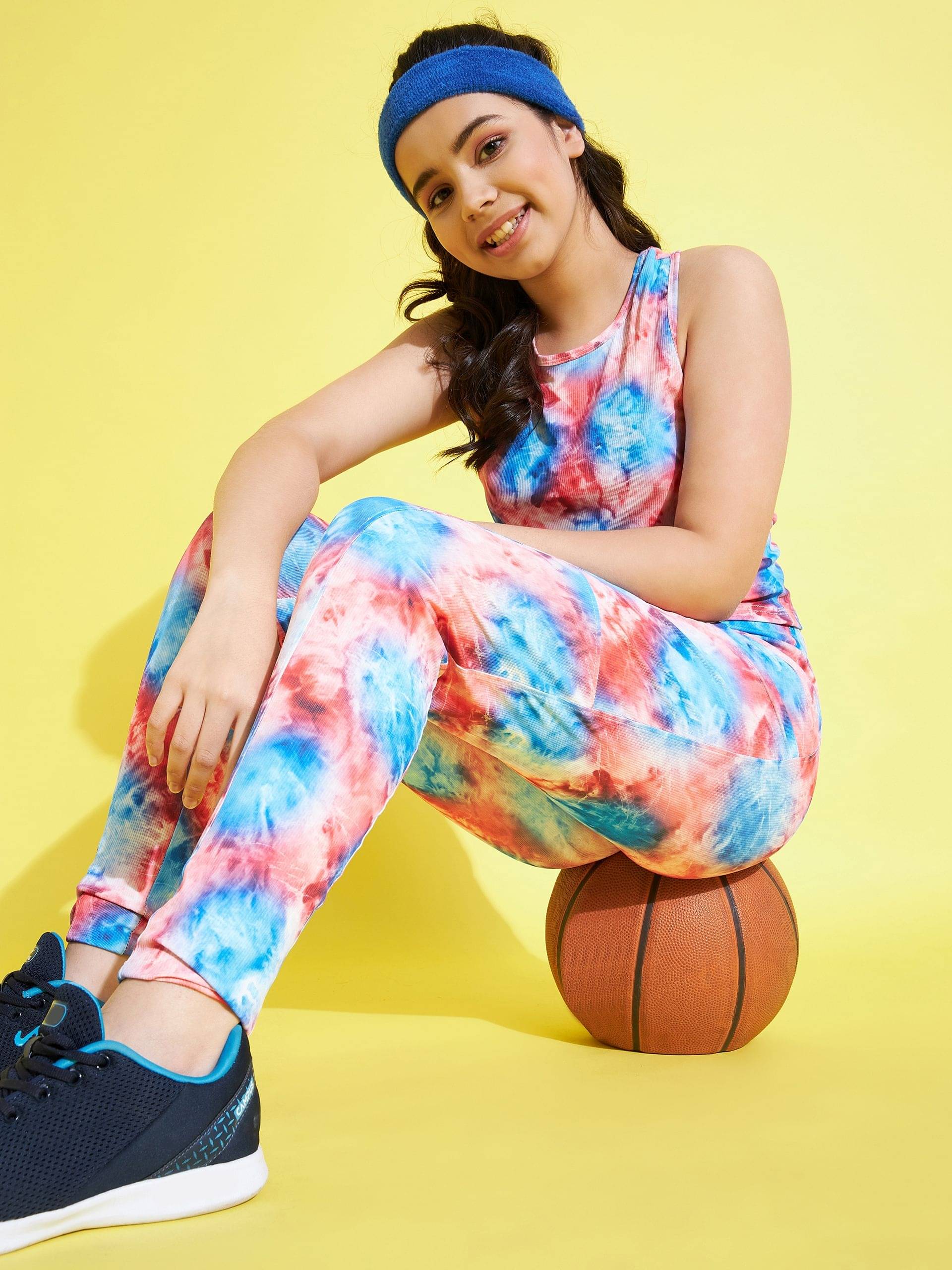     			StyleStone Single Girls Polyester Tracksuit For ( Red & Blue )