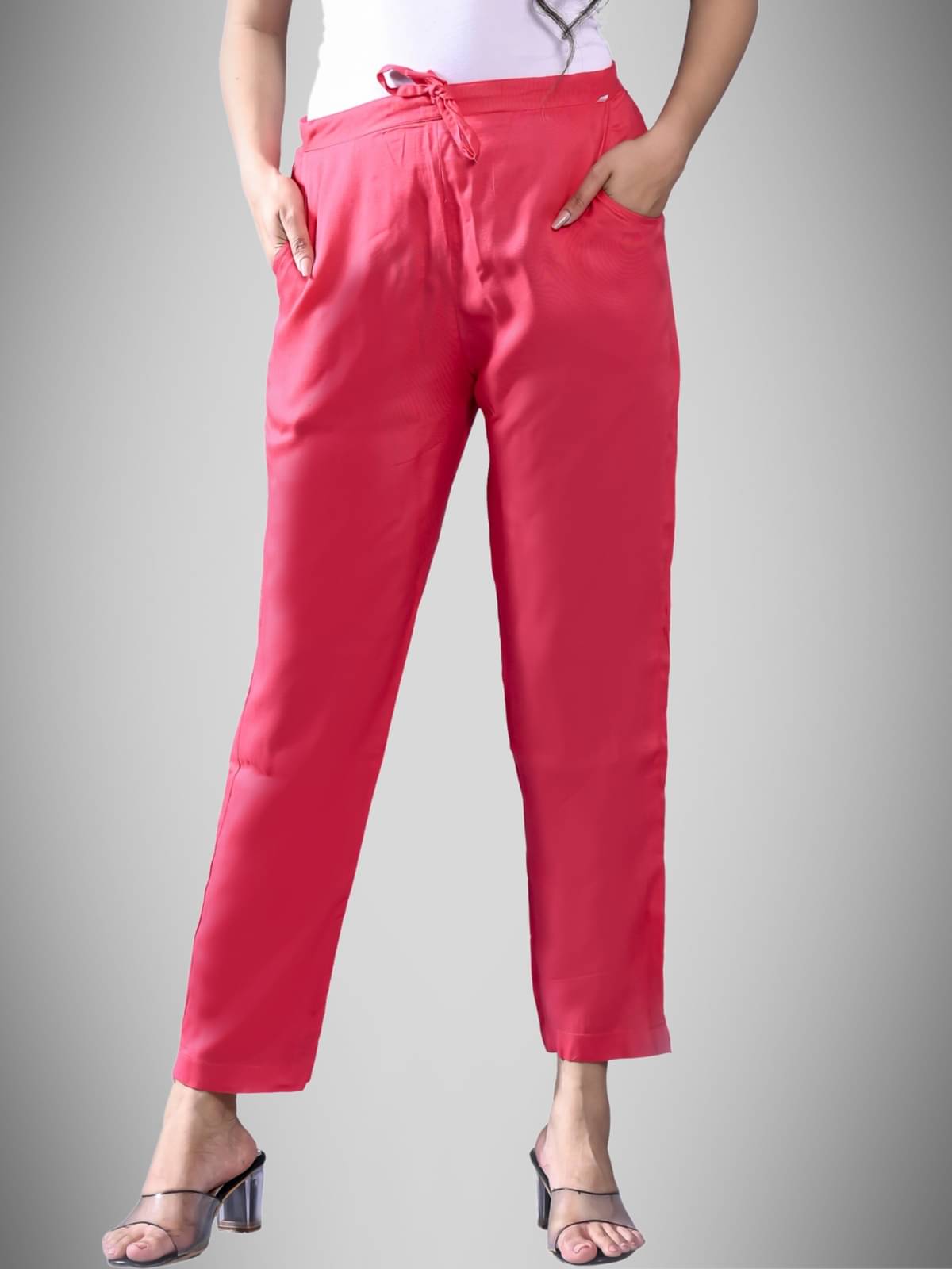     			QuaClo - Peach Rayon Regular Women's Casual Pants ( Pack of 1 )