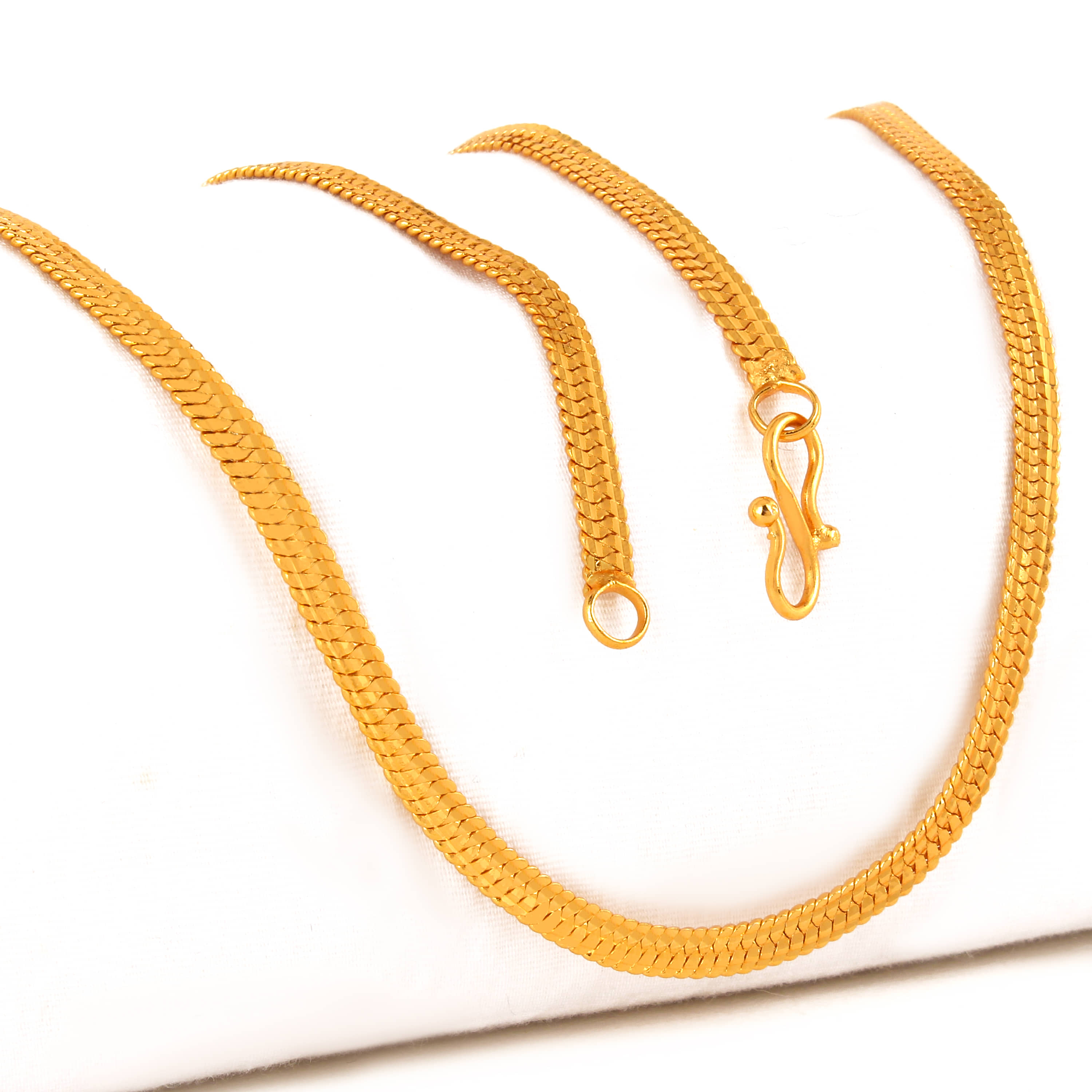 FASHION FRILL Gold Plated Brass Chain ( Pack of 1 )