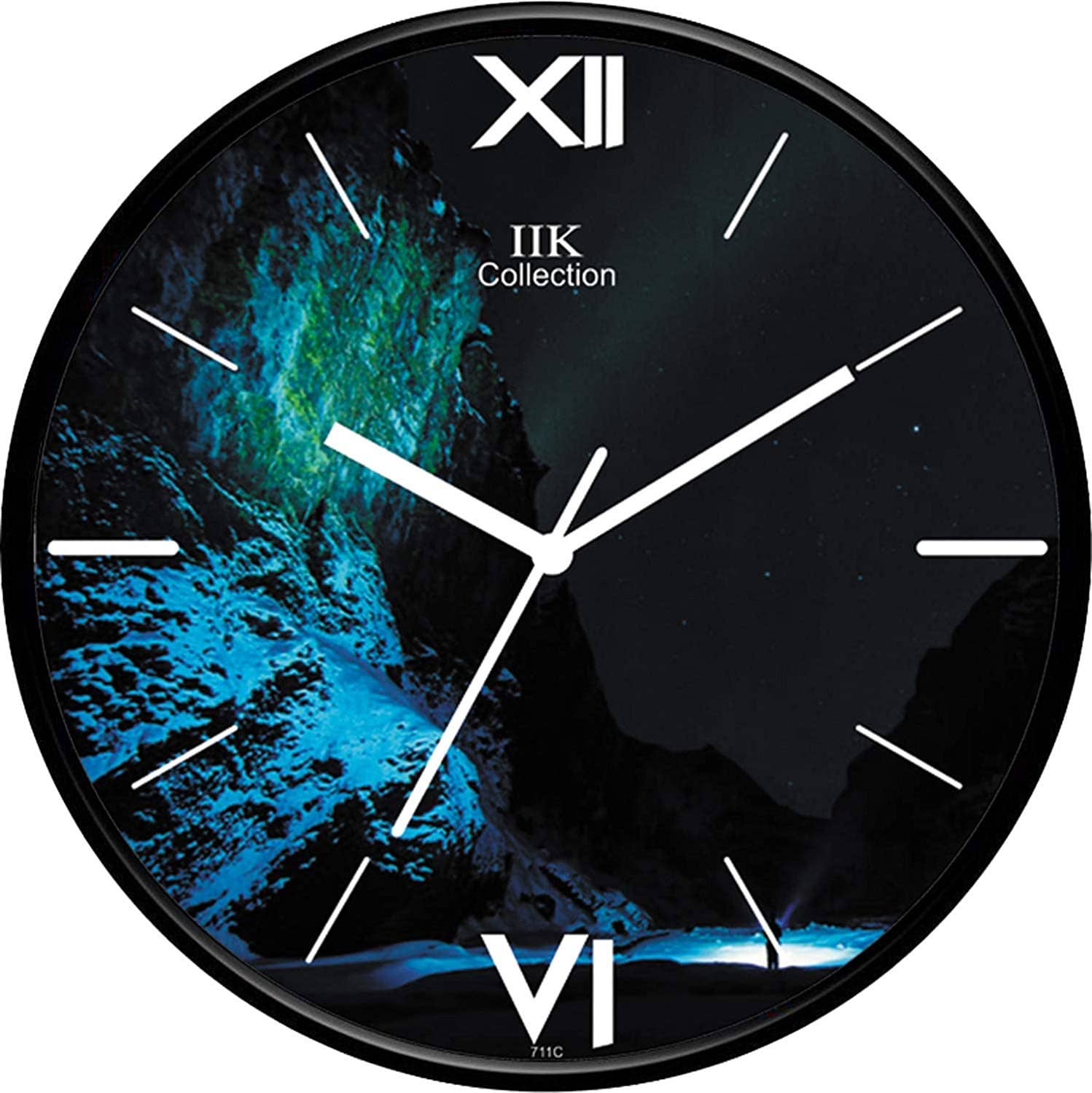 IIK COLLECTION - Circular Analog Wall Clock