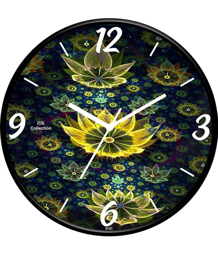 IIK COLLECTION - Circular Analog Wall Clock