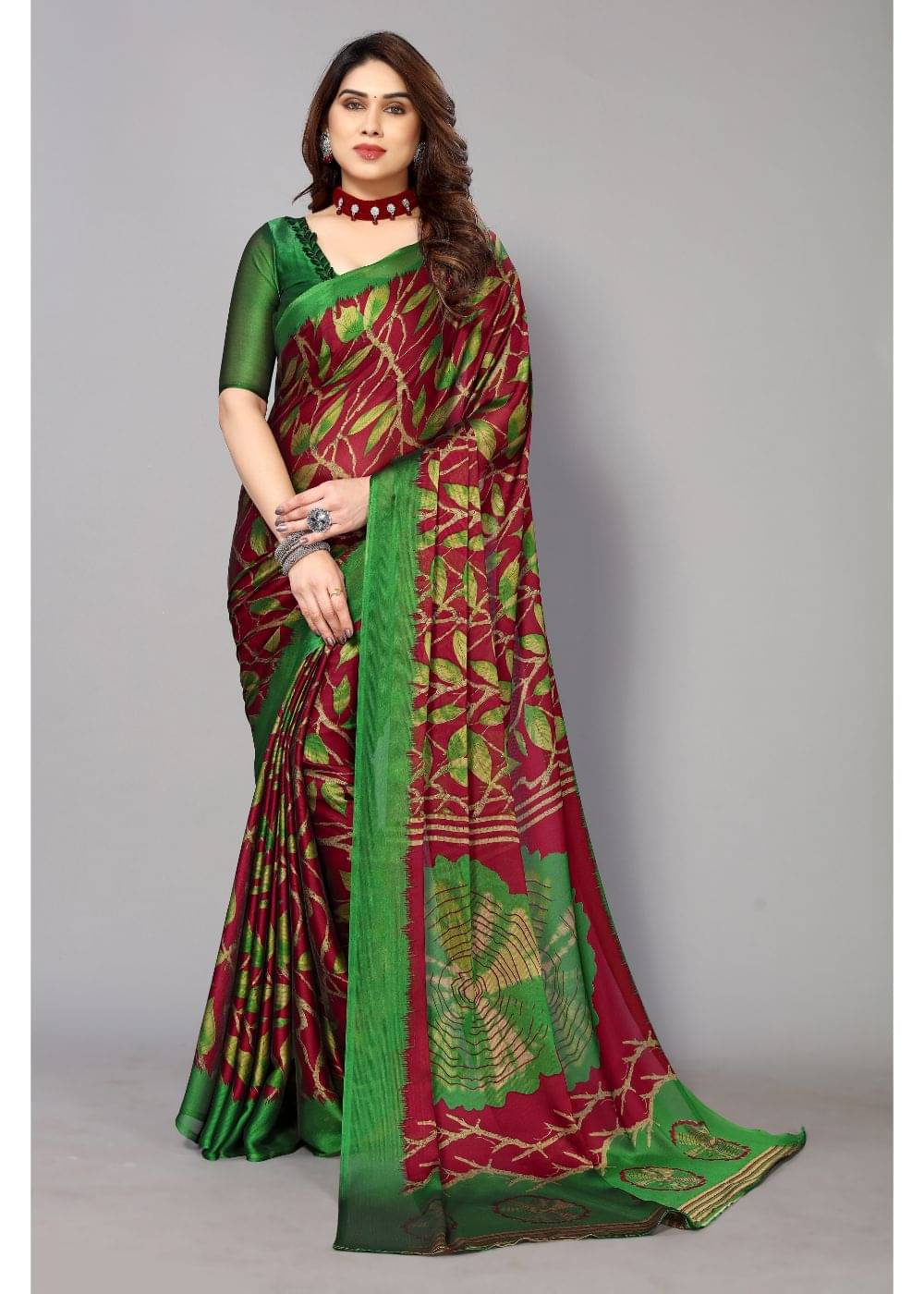    			FABMORA Chiffon Printed Saree With Unstitched Blouse Piece ( Maroon )