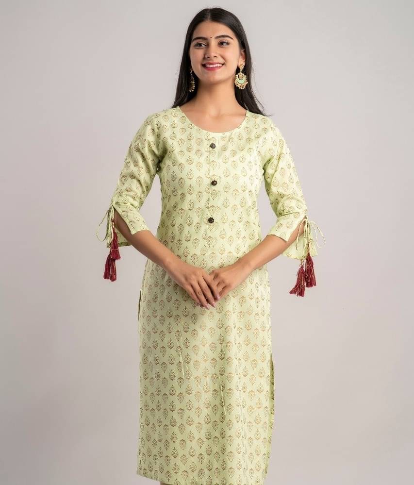 MAUKA - Green Rayon Women's Straight Kurti ( Pack of 1 )     			MAUKA - Green Rayon Women's Straight Kurti ( Pack of 1 )