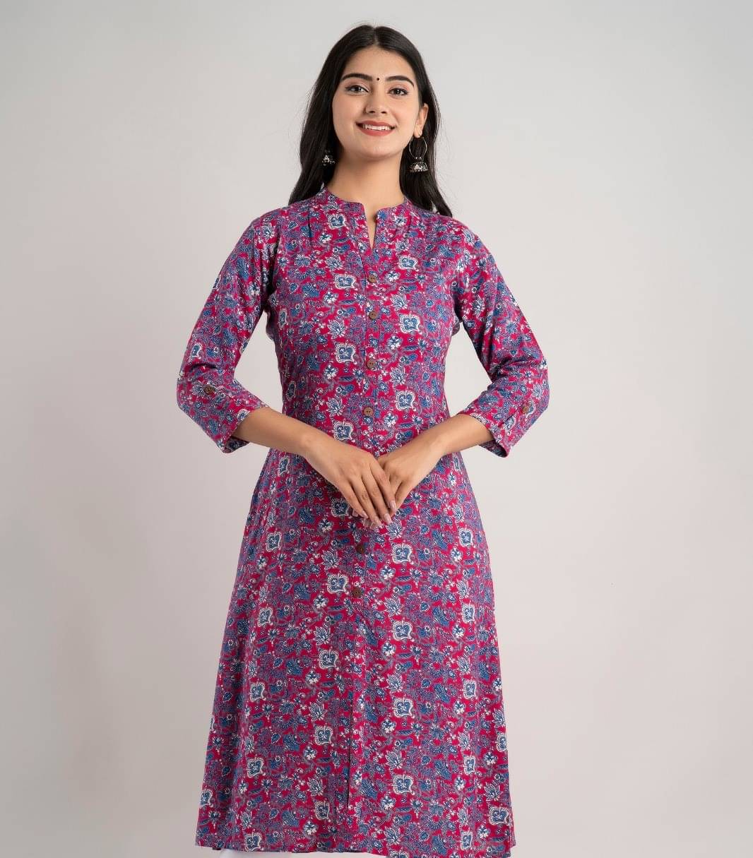 MAUKA - Pink Rayon Women's Front Slit Kurti ( Pack of 1 )     			MAUKA - Pink Rayon Women's Front Slit Kurti ( Pack of 1 )