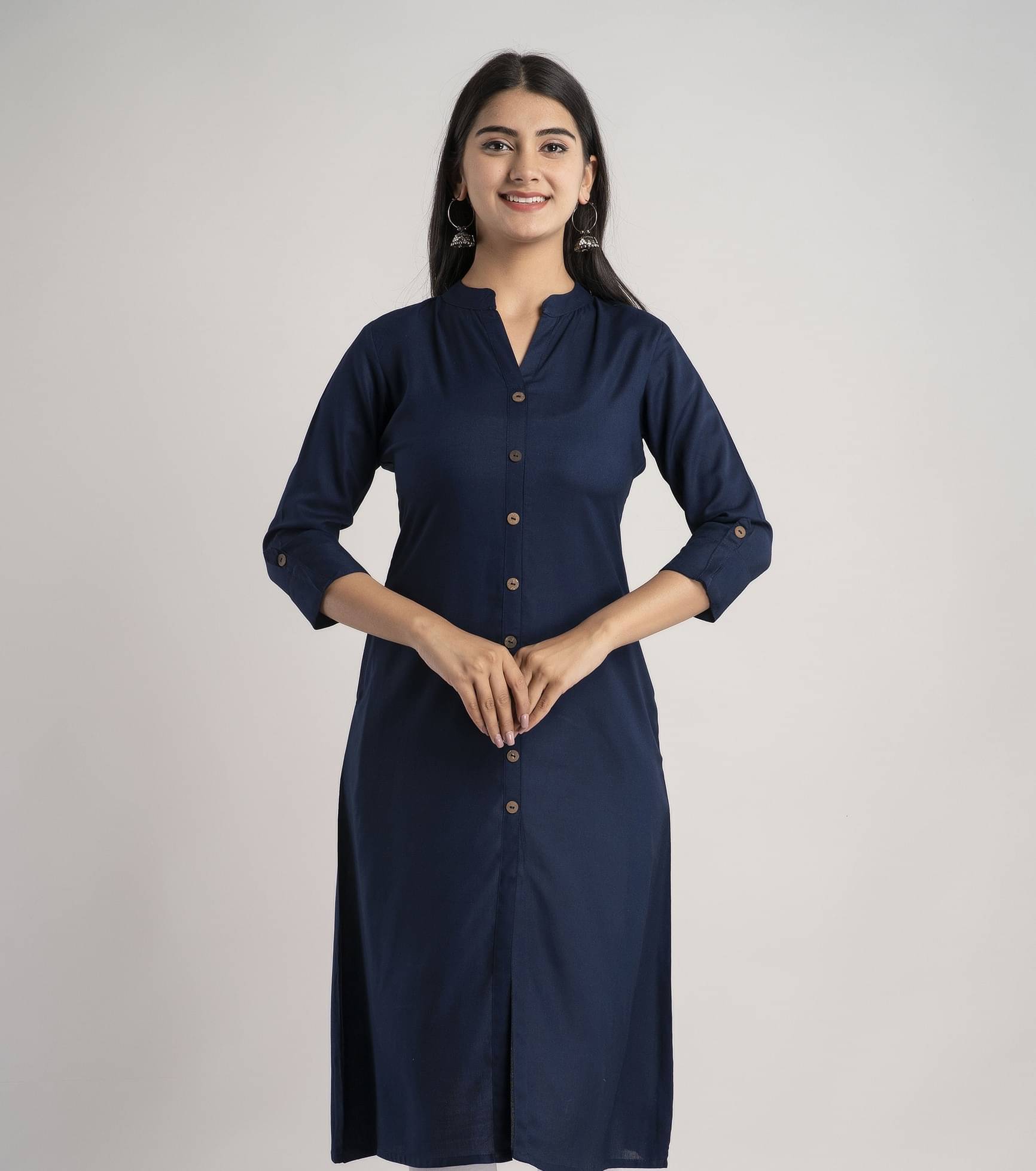     			MAUKA - Blue Rayon Women's Front Slit Kurti ( Pack of 1 )
